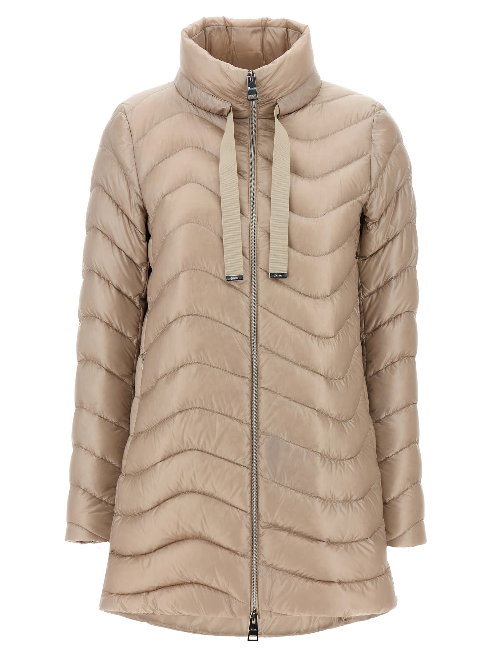 Herno Quilted Glossed Shell Jacket In Neutral
