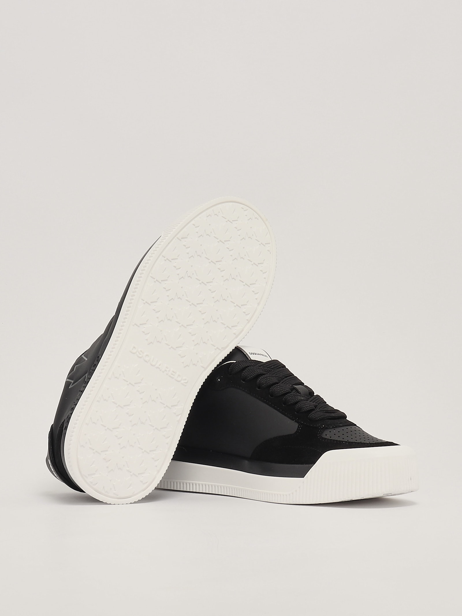 Shop Dsquared2 Sneakers Sneaker In Nero