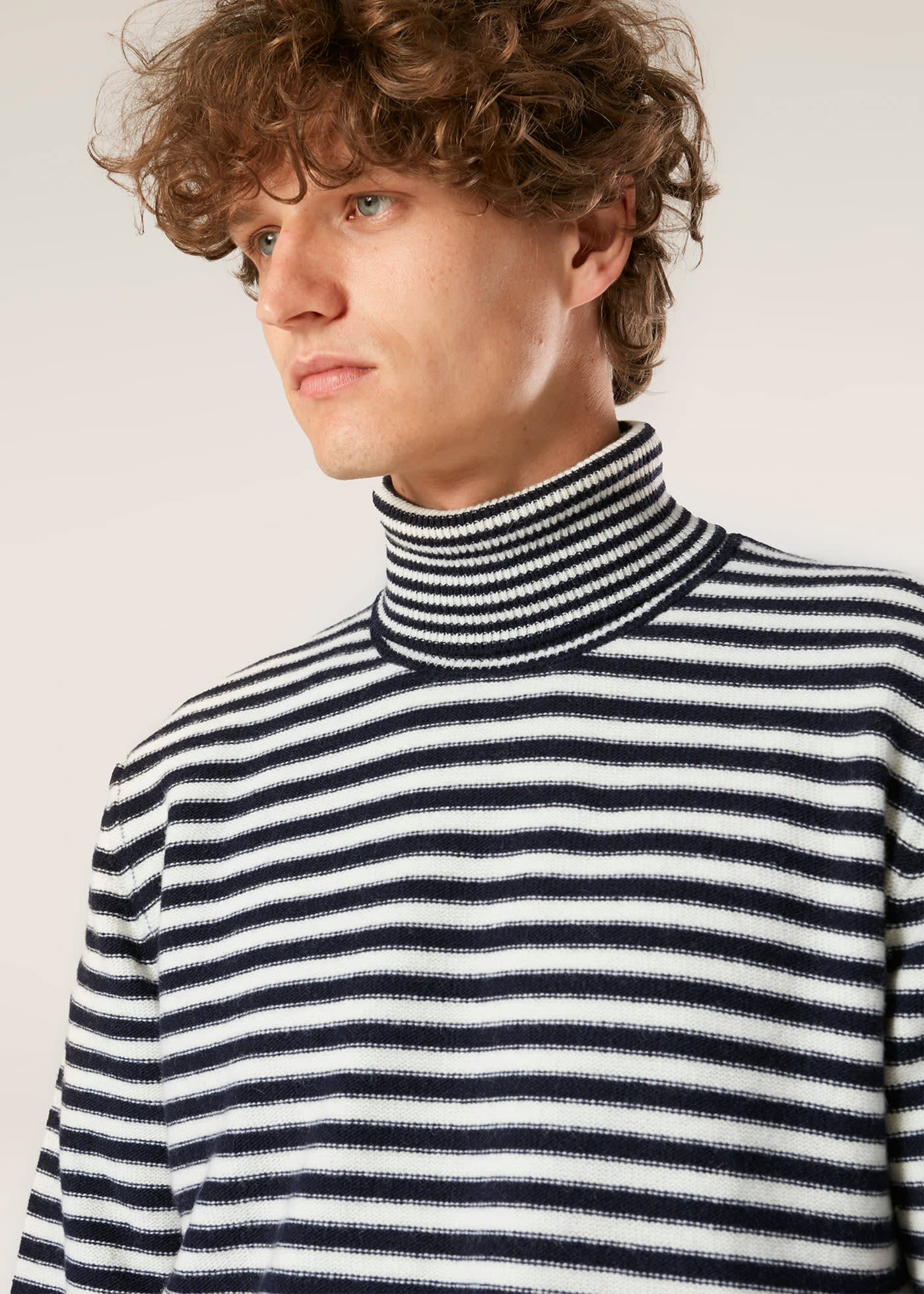 Shop Doppiaa Aaitor White And Blue Wool Striped Turtleneck