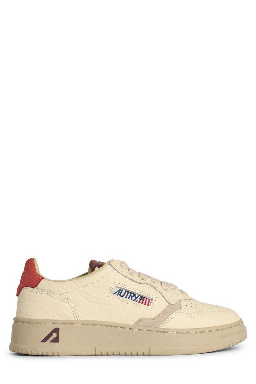 Medalist Low Sneakers