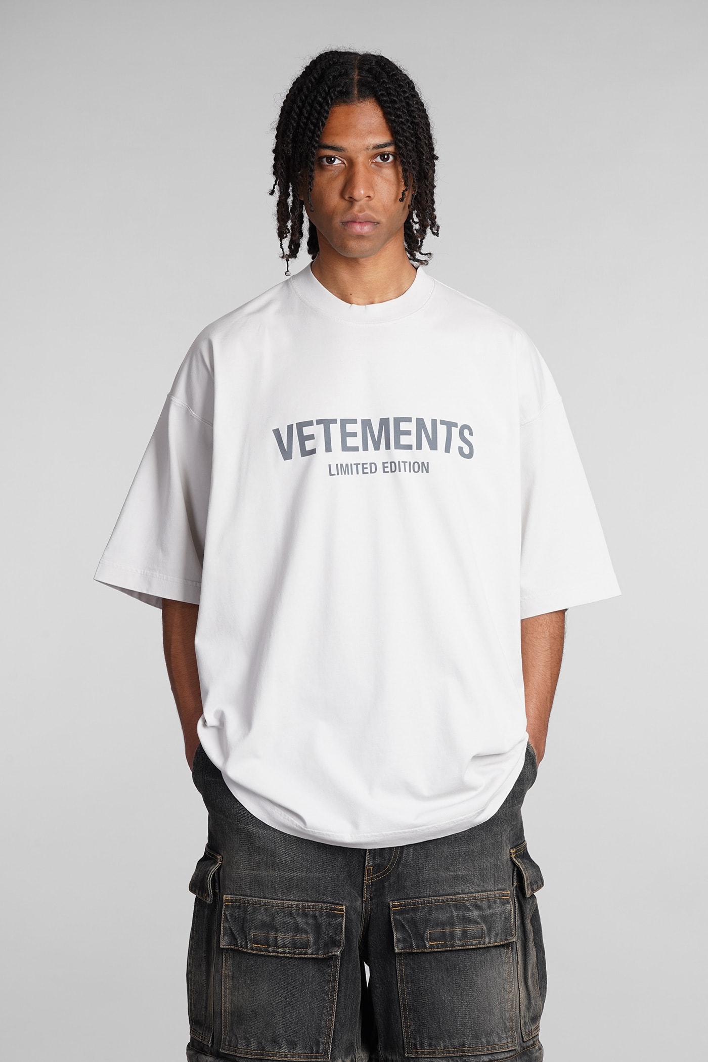 Vetements T-shirt In Grey Cotton