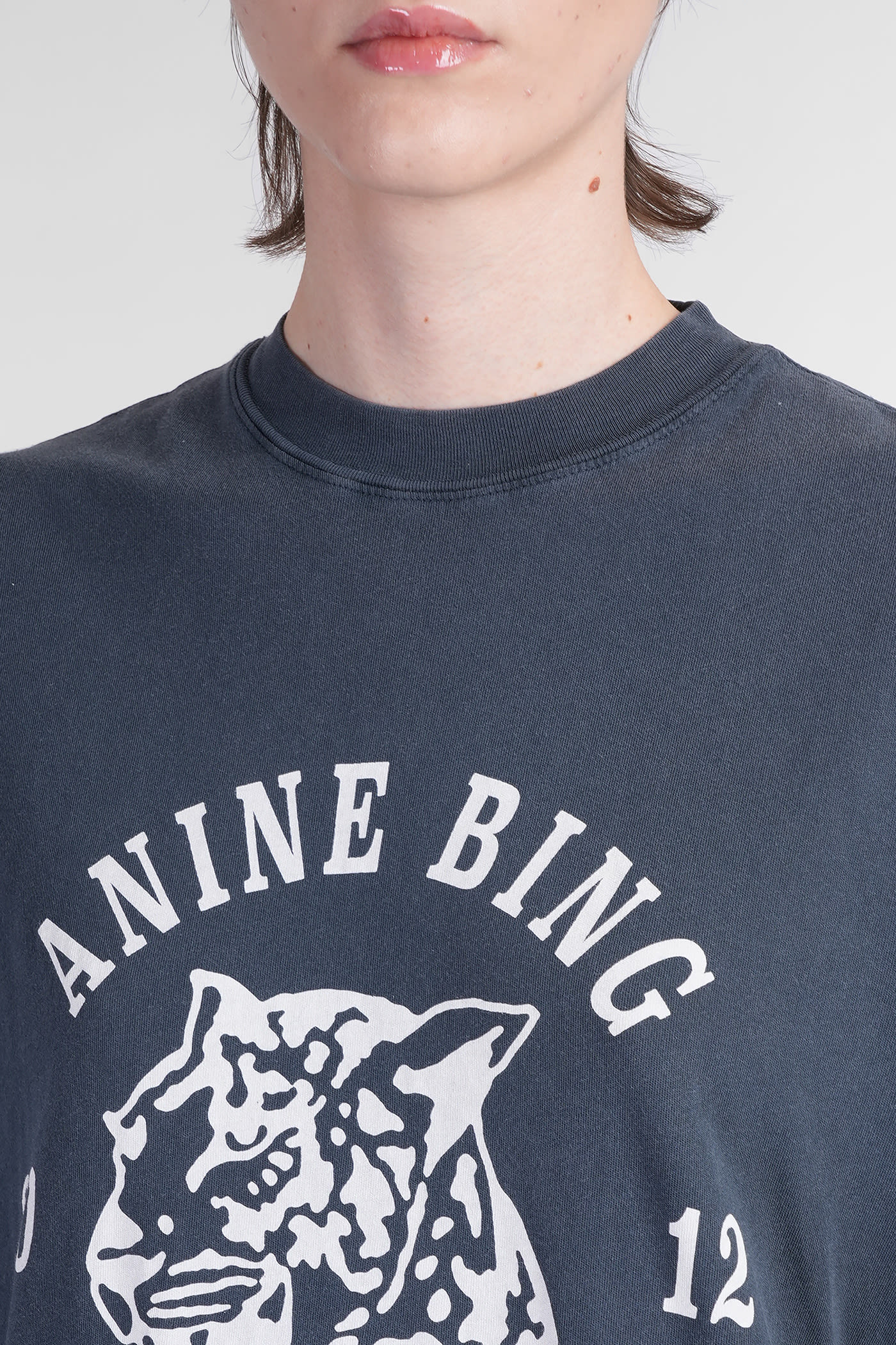 Shop Anine Bing Avi T-shirt In Black Cotton