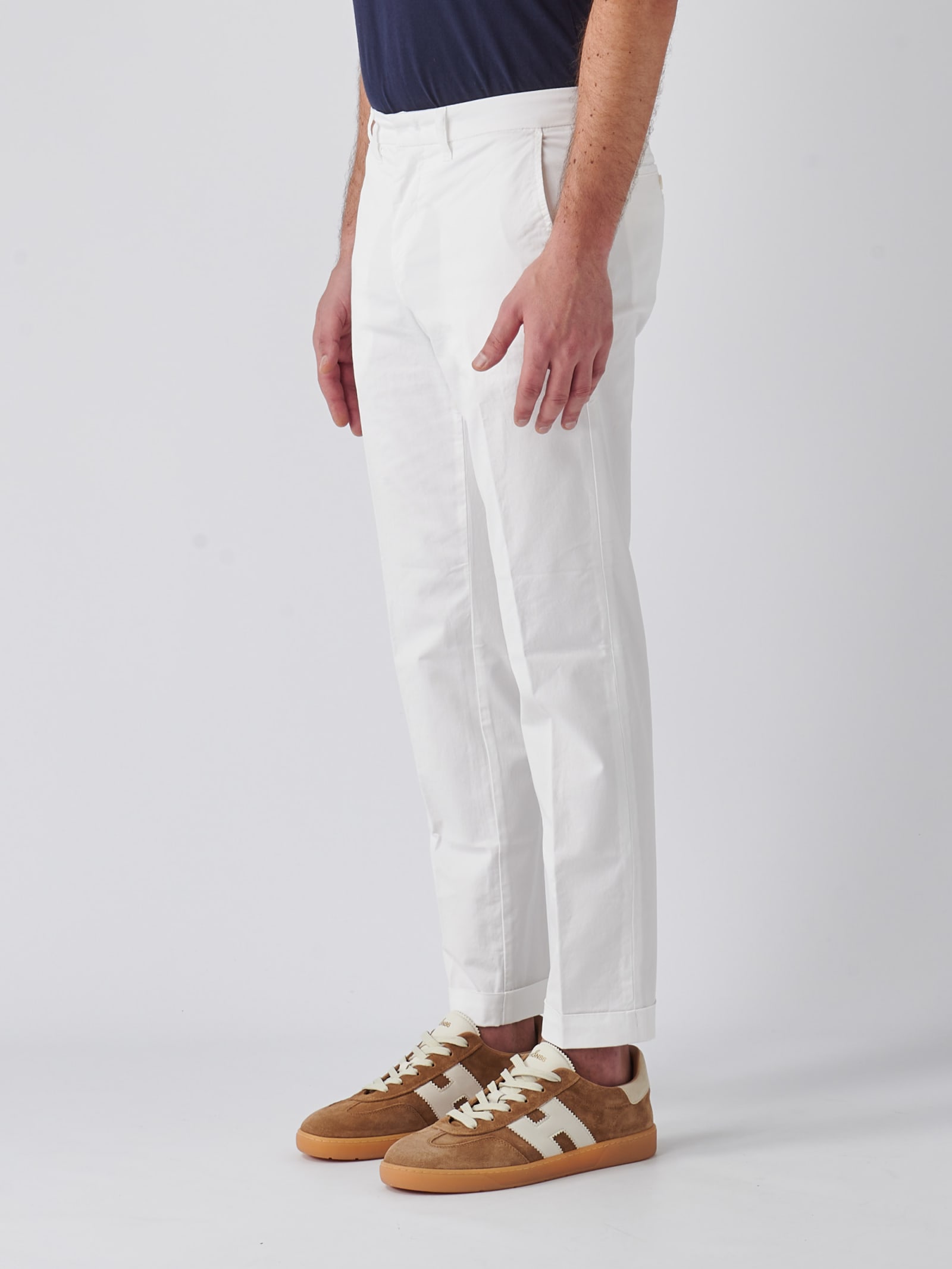 Shop Fay Pantalone Uomo Trousers In Bianco