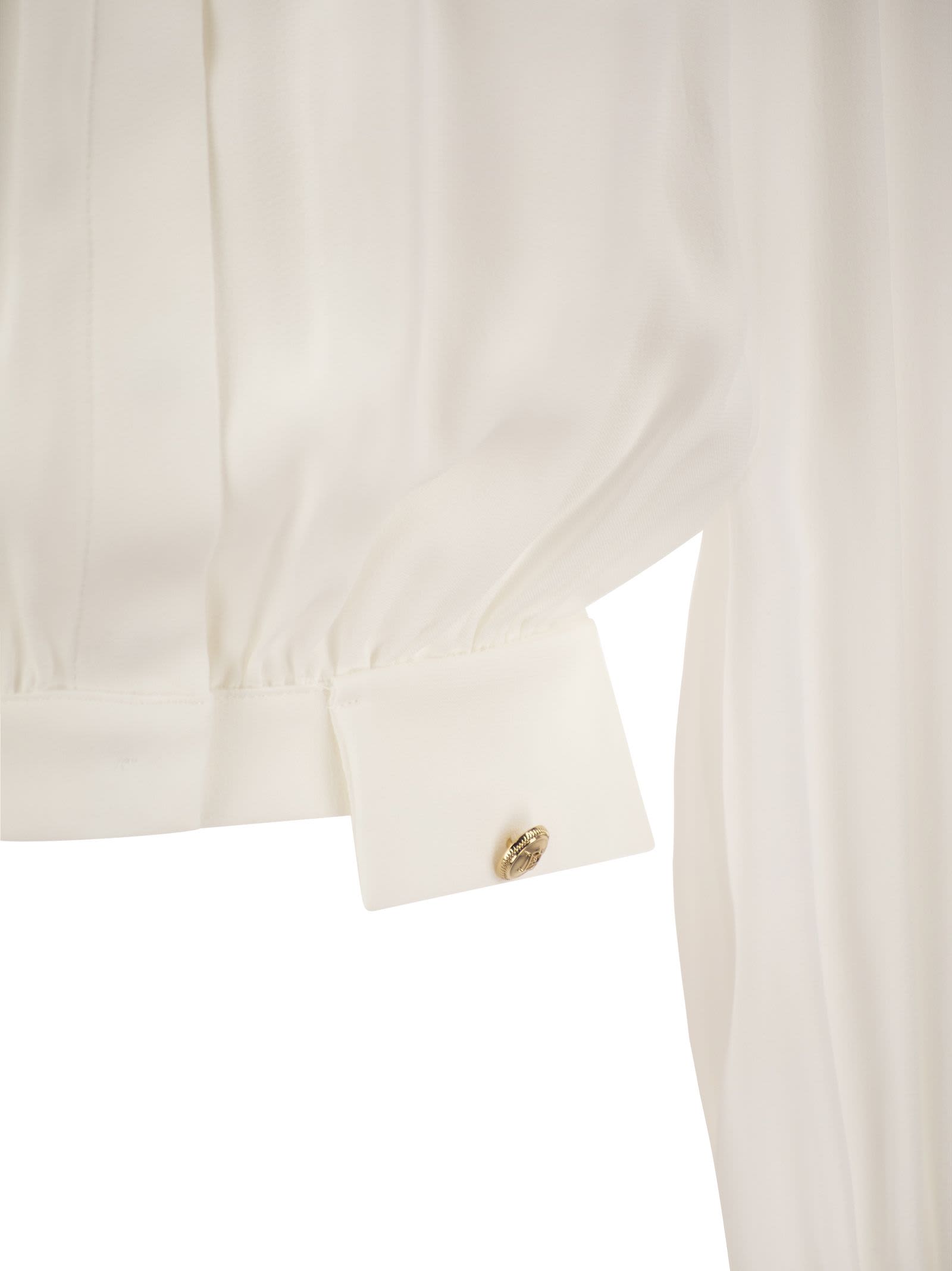 Shop Elisabetta Franchi Cropped Shirt In Viscose Georgette In Ivory