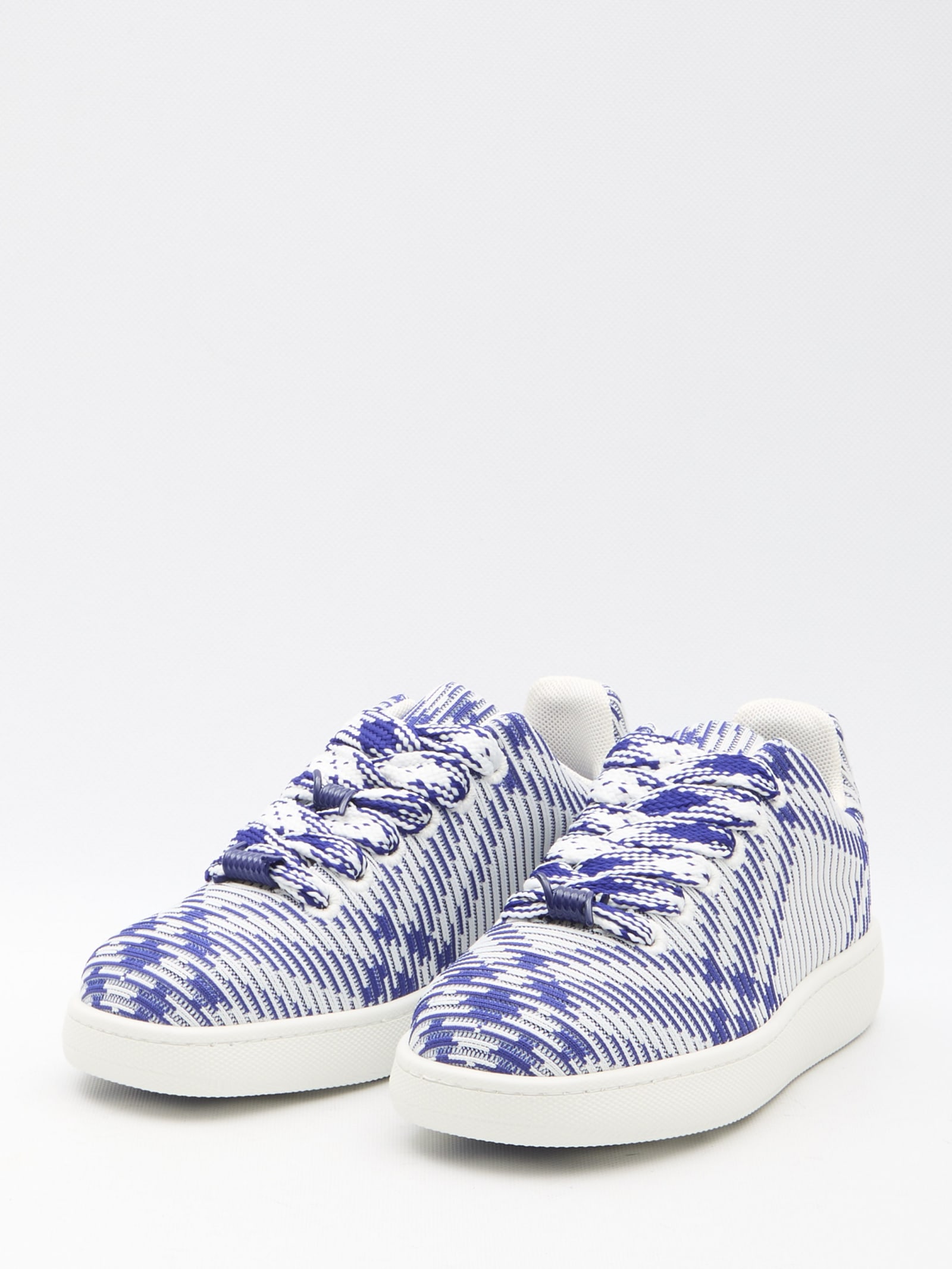 Burberry Dynamic Blue And White Patterned Sneakers In Light Blue
