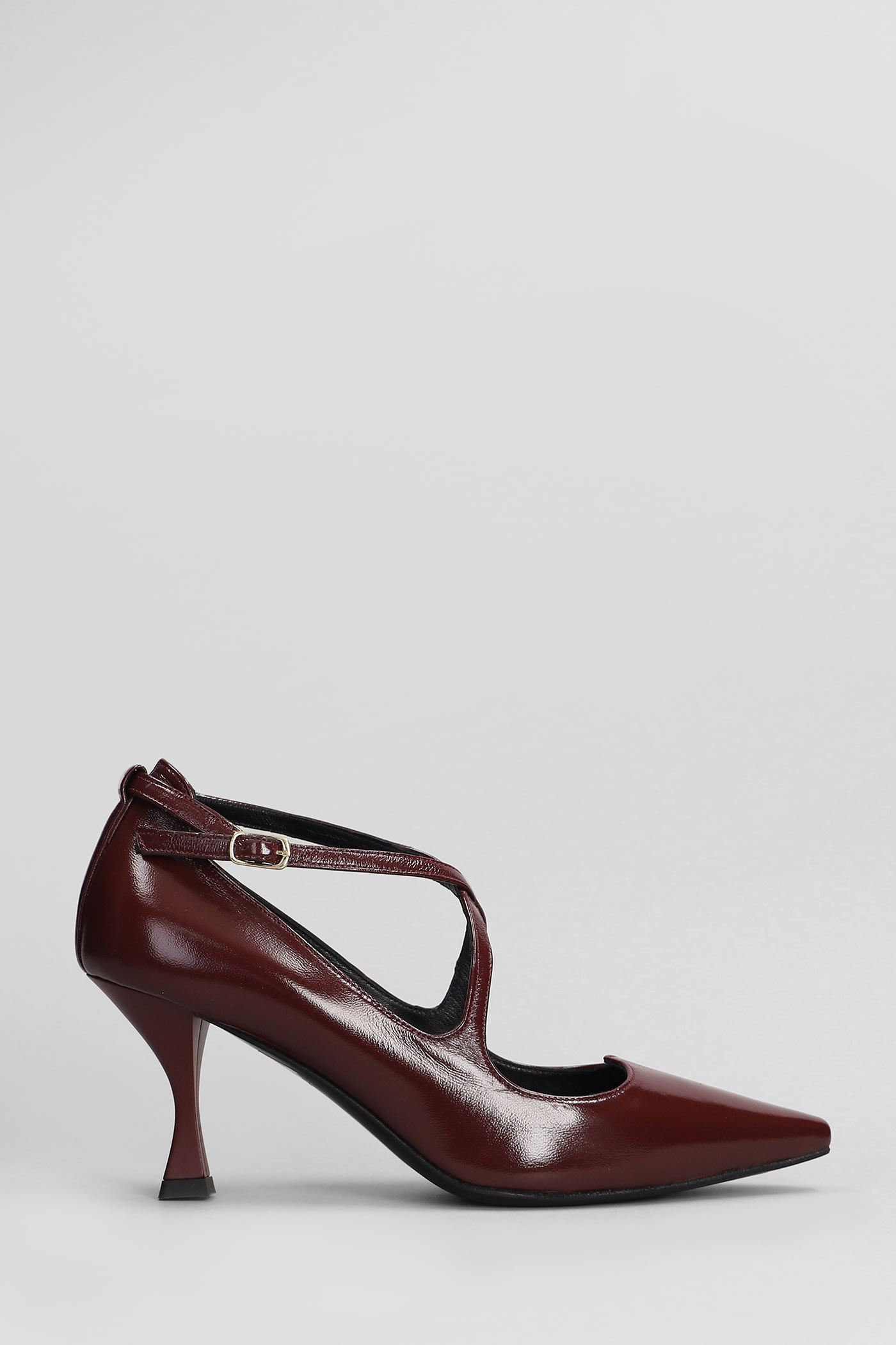 Pumps In Bordeaux Patent Leather