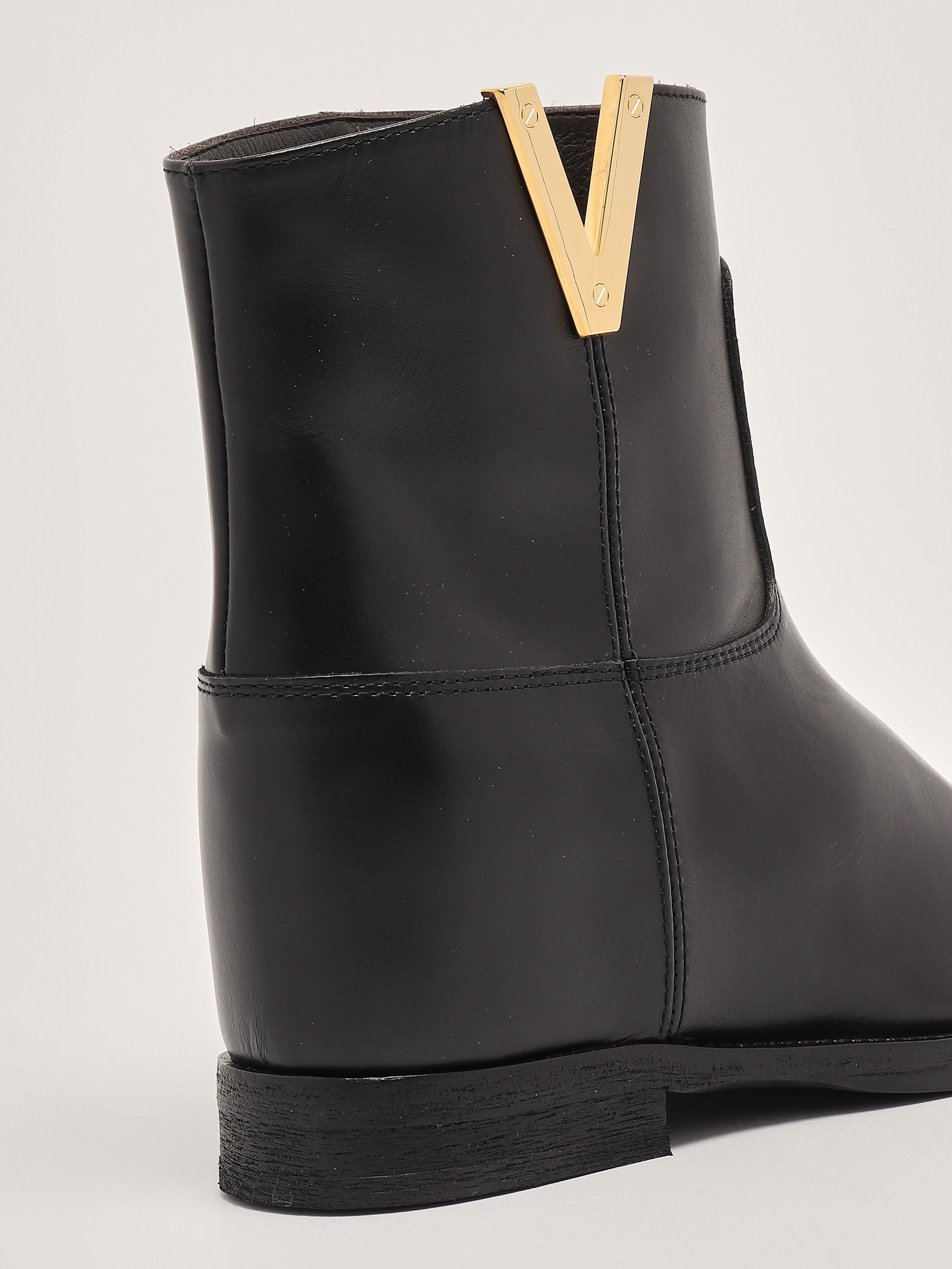 Shop Via Roma 15 Leather Boots In Nero