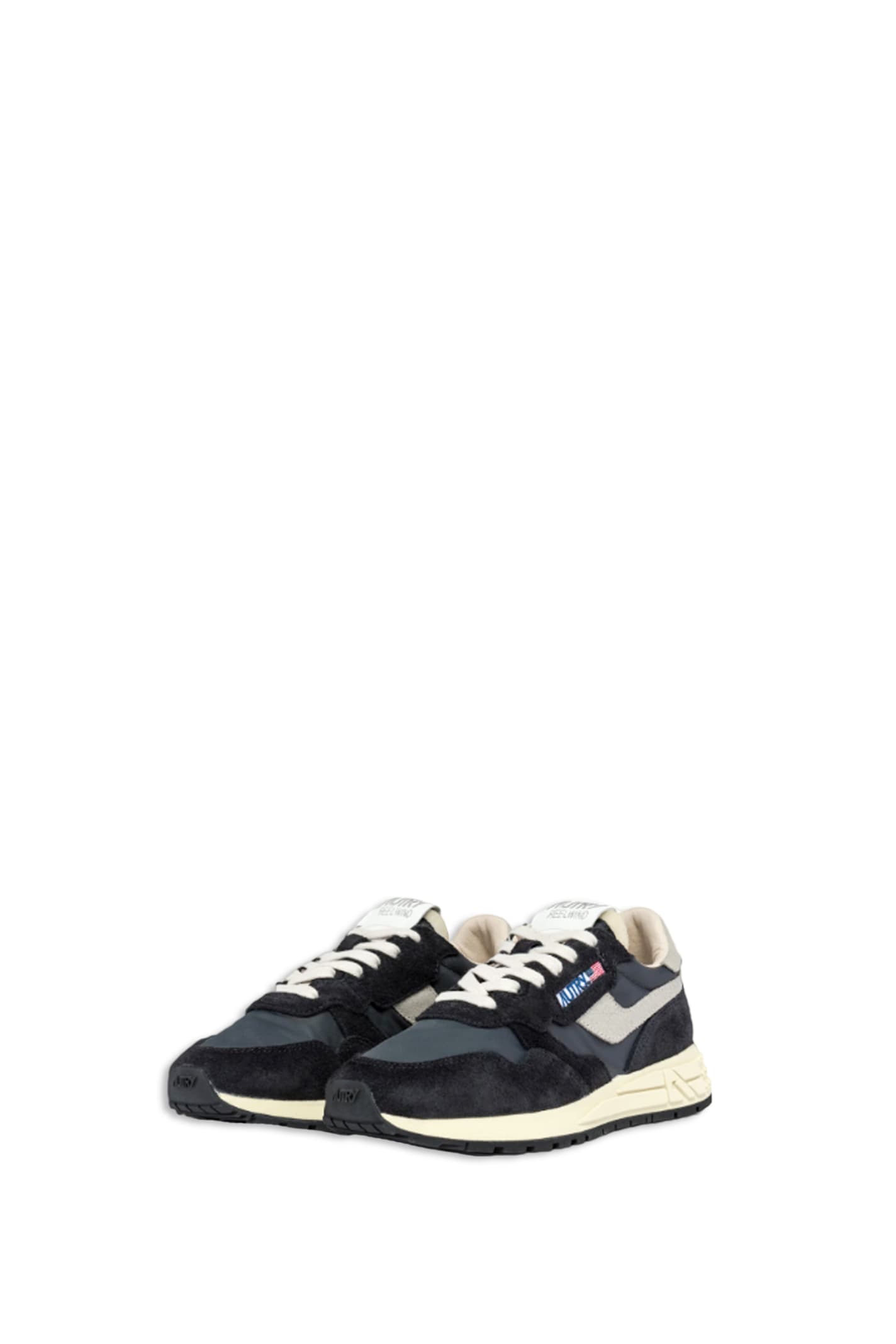 Shop Autry Sneakers Reelwind Low In Black