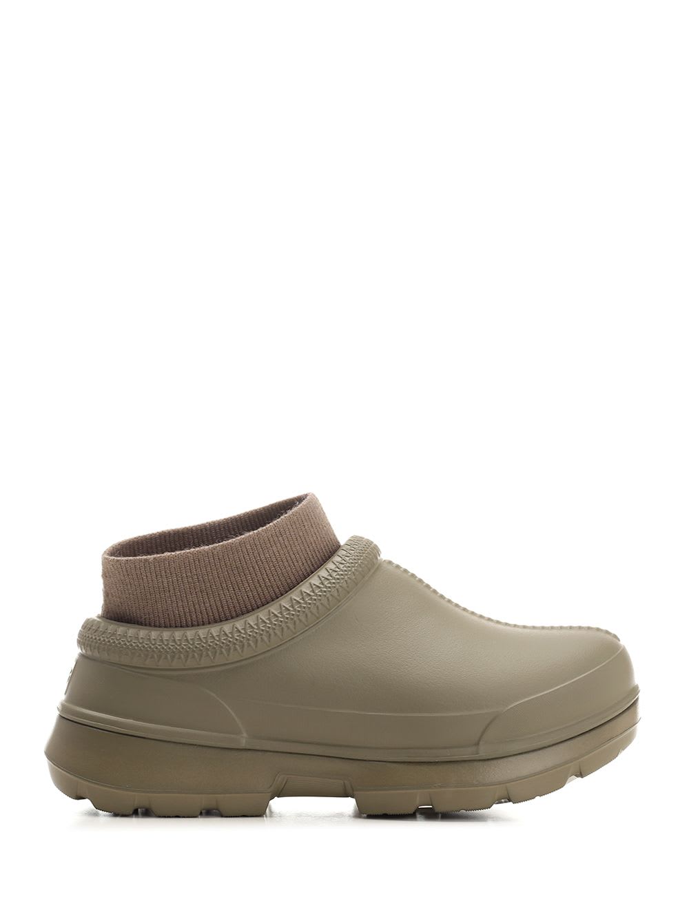 tasman Slip On Clogs