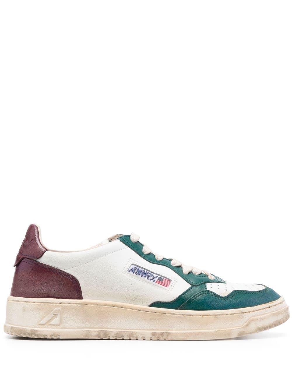 AUTRY SUPER VINTAGE MEDALIST LOW SNEAKERS IN WHITE, GREEN AND BURGUNDY LEATHER