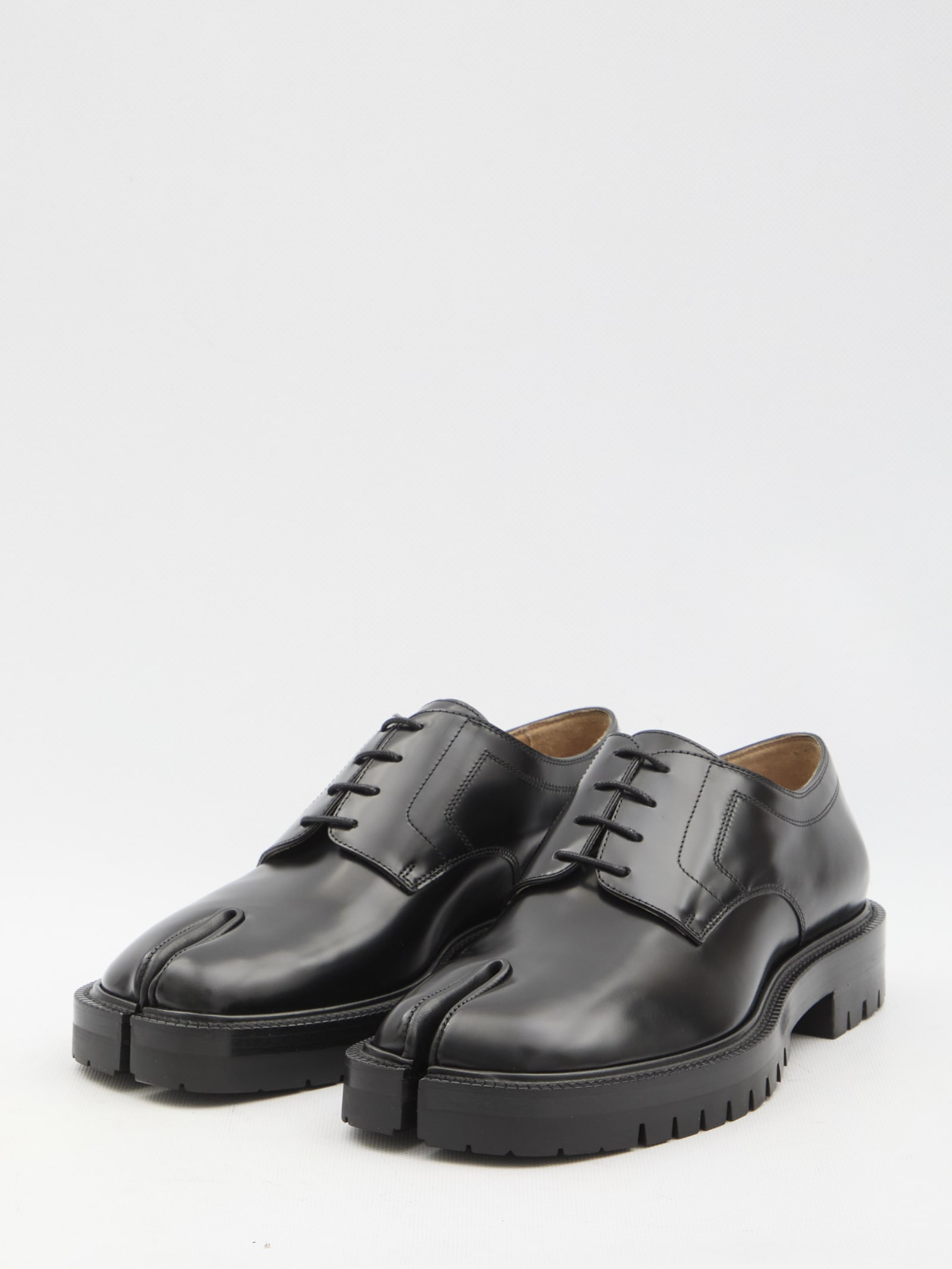 Shop Maison Margiela Tabi Lace-up Shoes In Black