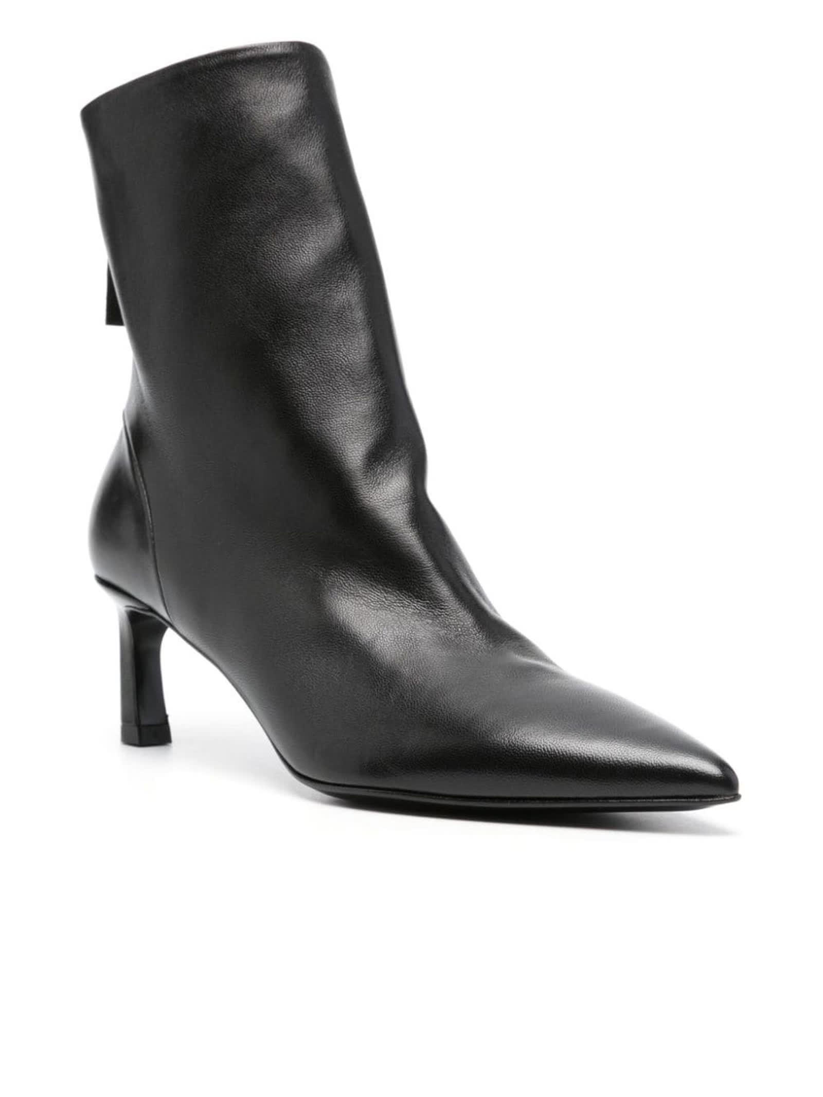 Shop Halmanera Vale26 Black Calf Leather Ankle Boots