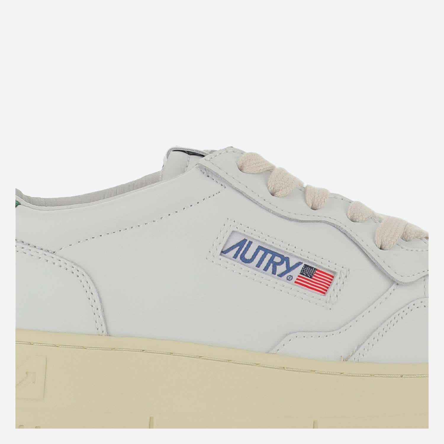 Shop Autry Low Medalist Sneakers In Wht/green