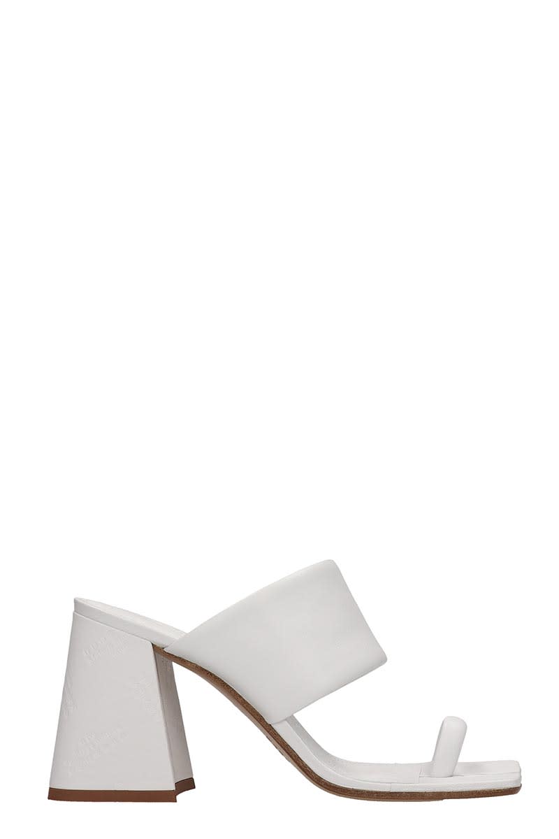 MAISON MARGIELA TABI SANDALS IN WHITE LEATHER,11283477