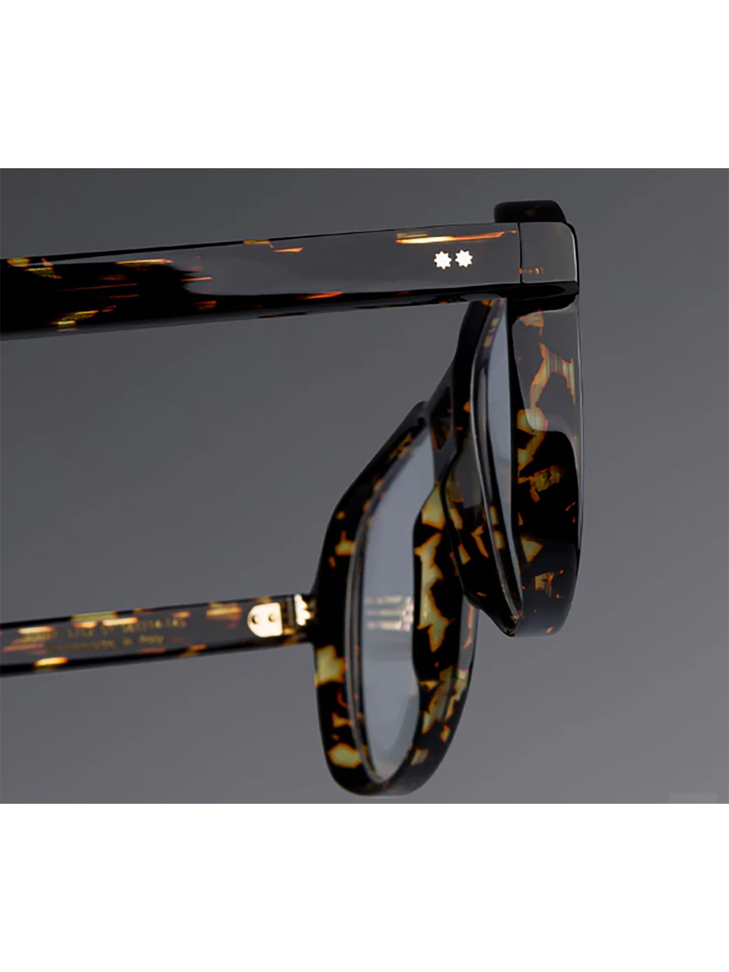 Cutler And Gross 9782 Eyewear In Brown