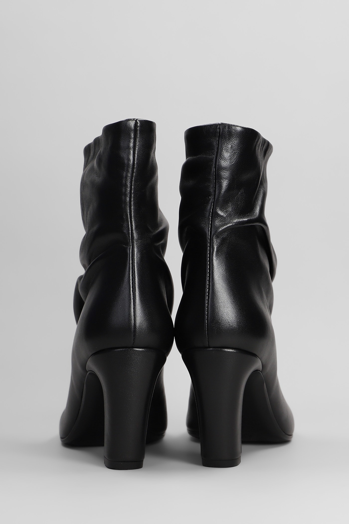 STRATEGIA HIGH HEELS ANKLE BOOTS IN BLACK LEATHER