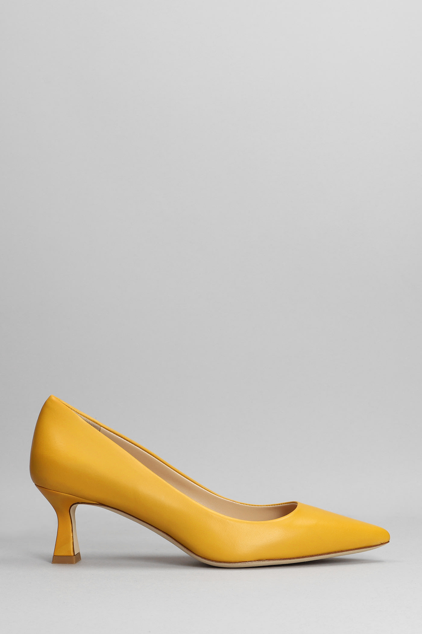 The Seller Pumps In Yellow Leather