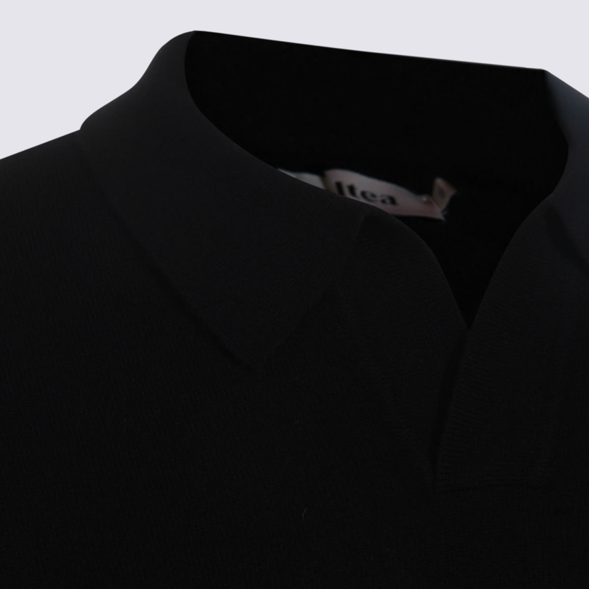 Altea Virgin-wool Sweater In Black