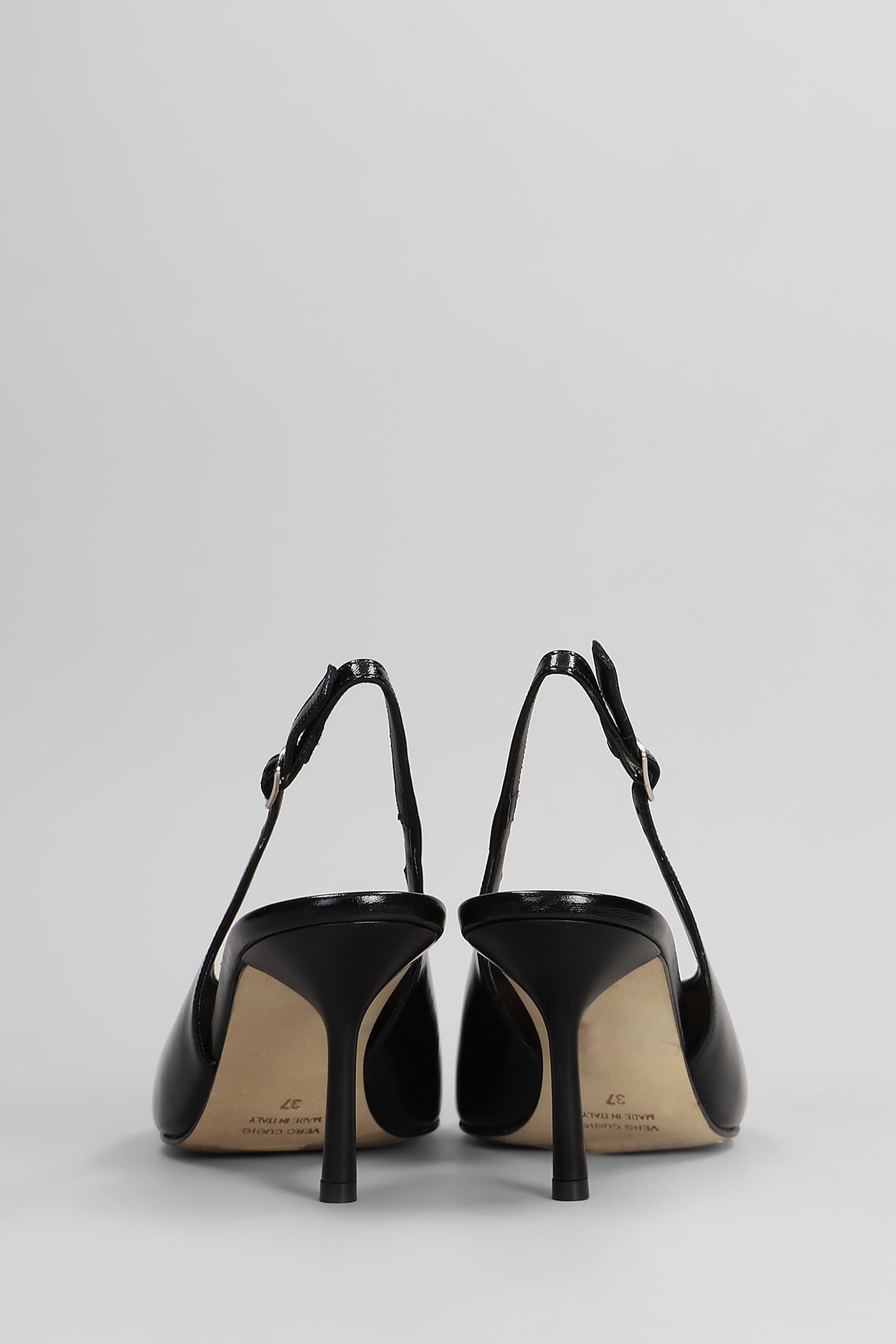The Seller Pumps In Black Leather In Black