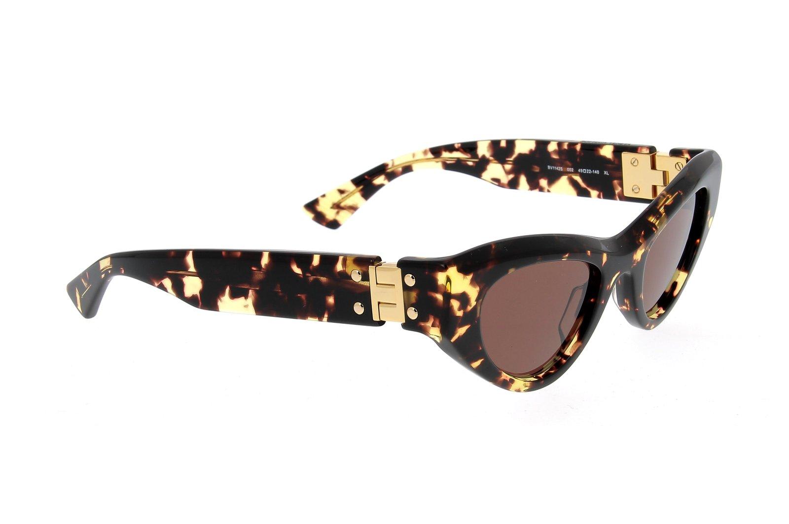 Shop Bottega Veneta Straight Arm Cat-eye Frame Sunglasses In Havana-havana-brown