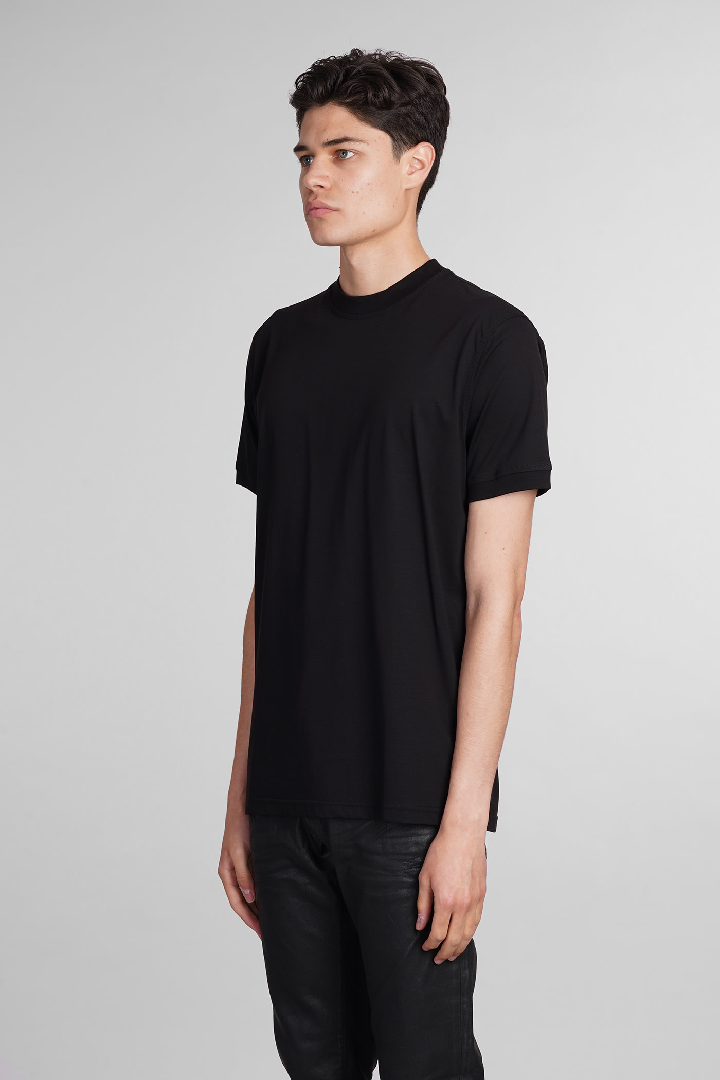 Shop Salvatore Santoro T-shirt In Black Cotton