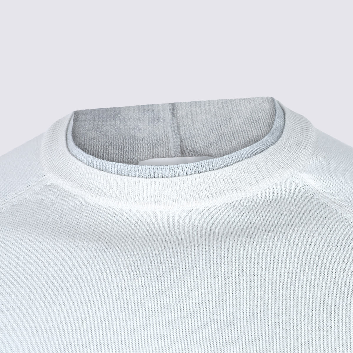 Eleventy Timeless Crewneck Sweater With Ribbed Details In White