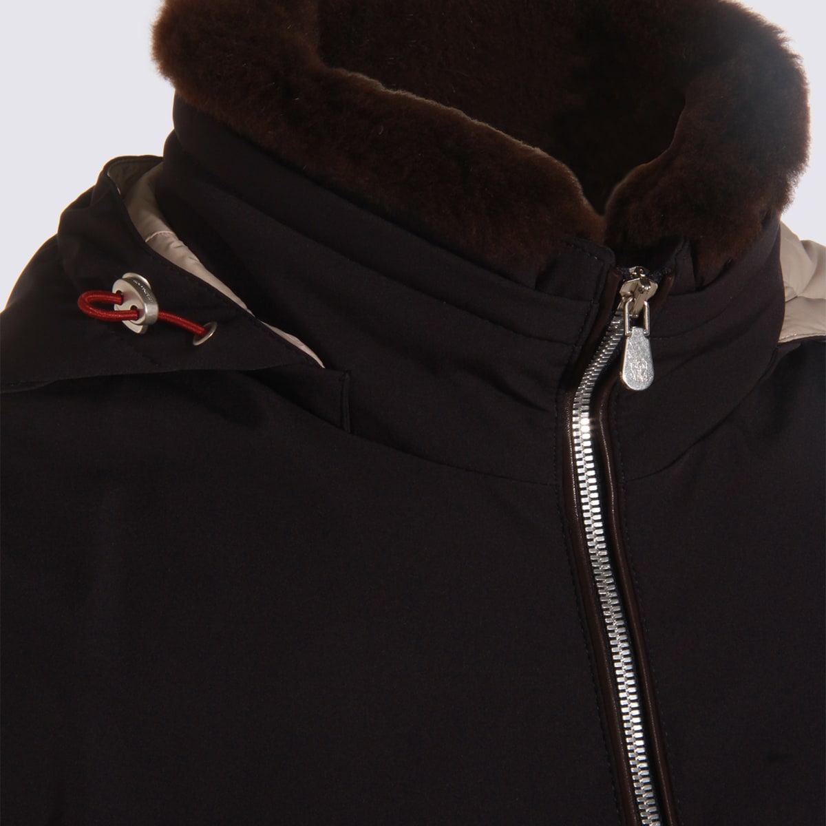 Brunello Cucinelli Sleeveless Hooded Down Jacket Side Zip Pockets In Brown