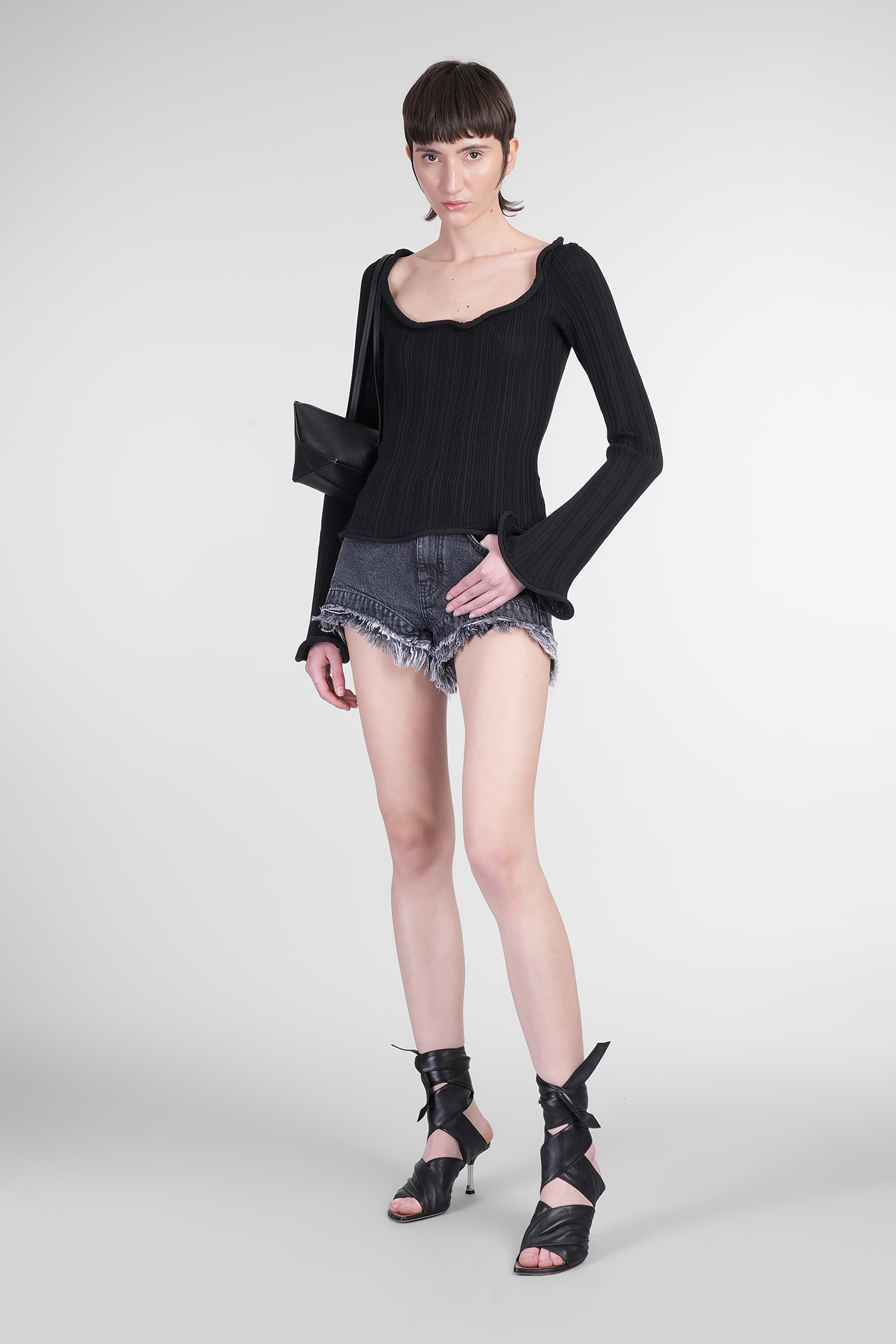Séfr Thea Shorts In Black Cotton