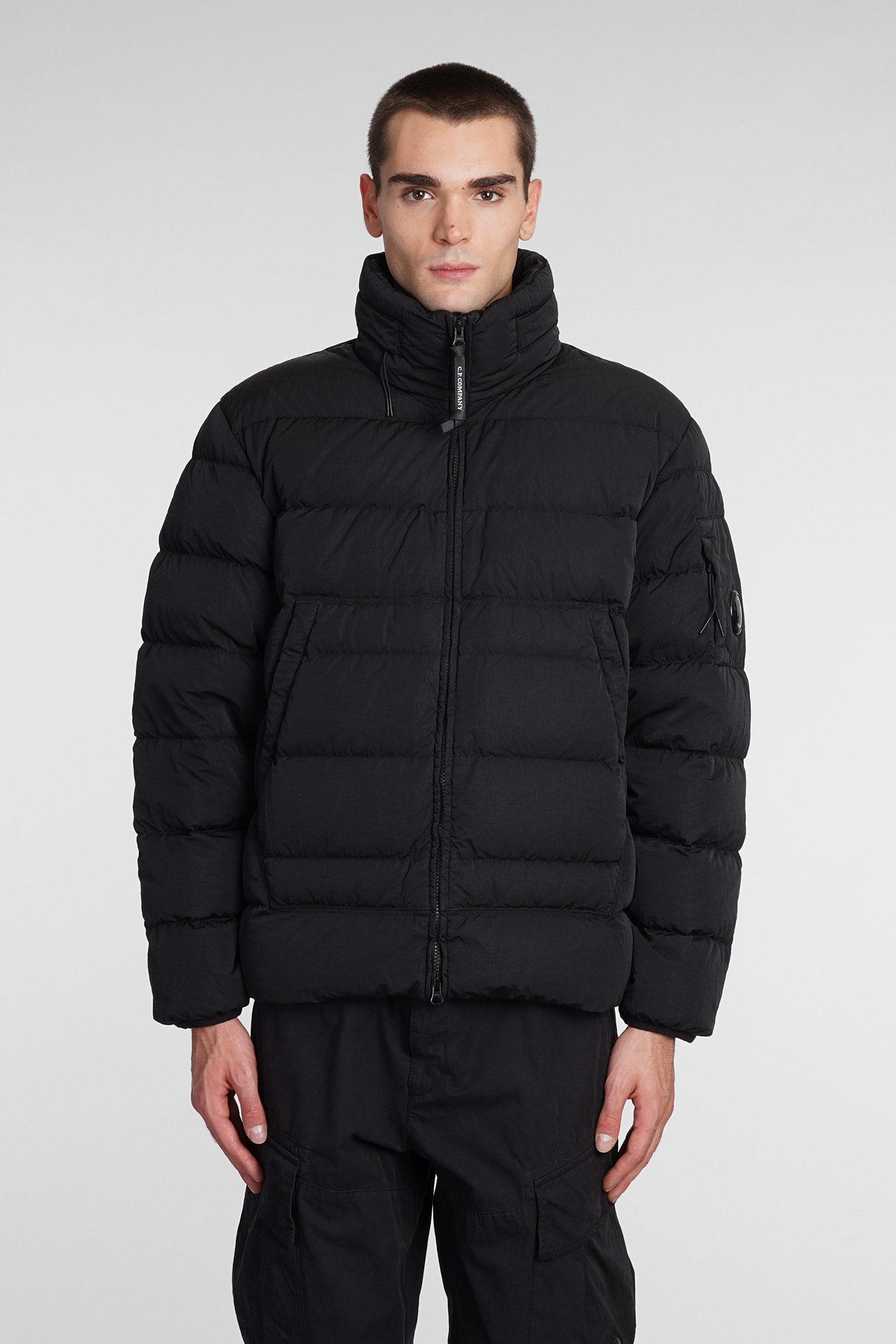 C.P. COMPANY PUFFER IN BLACK POLYAMIDE