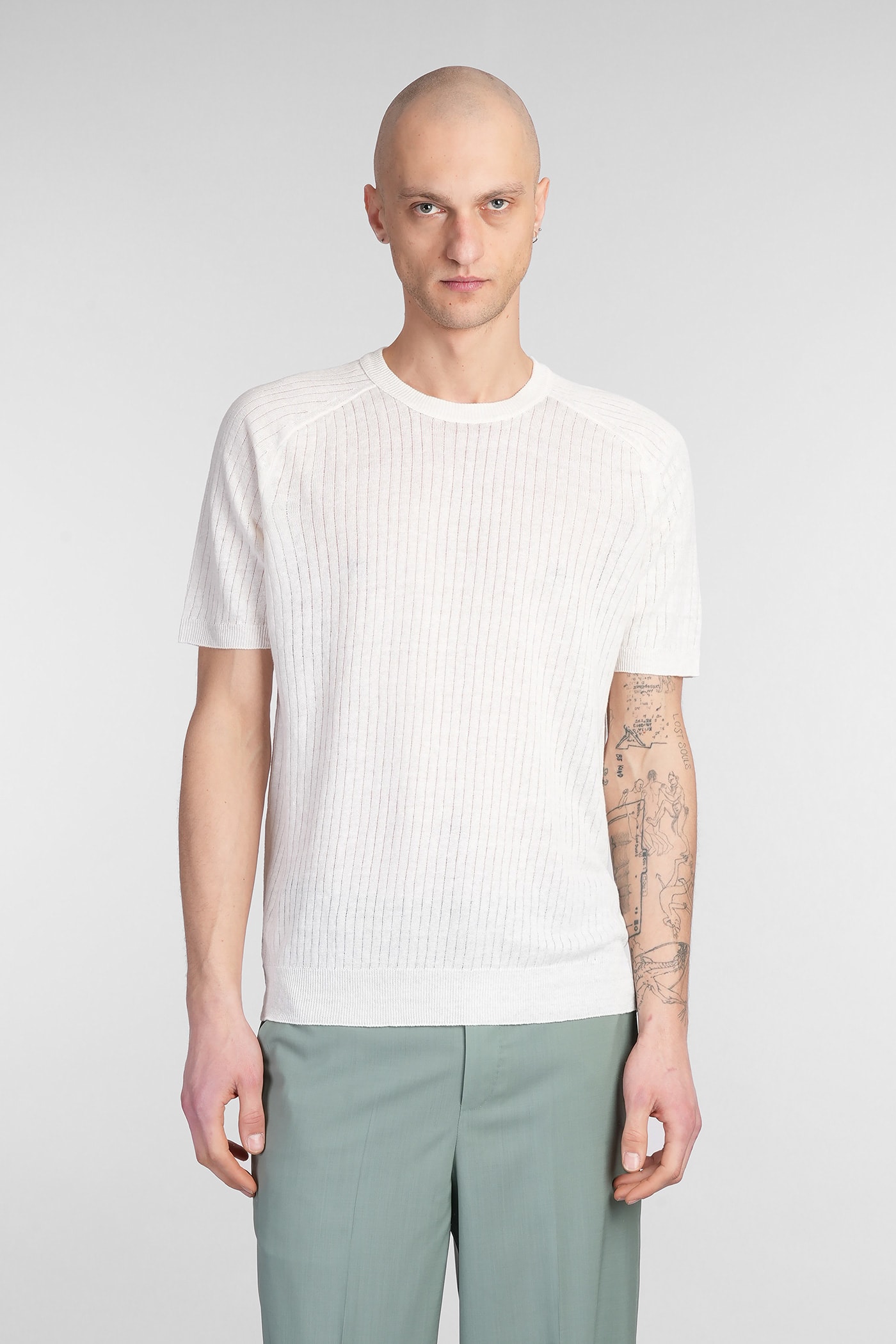 T-shirt In White Linen