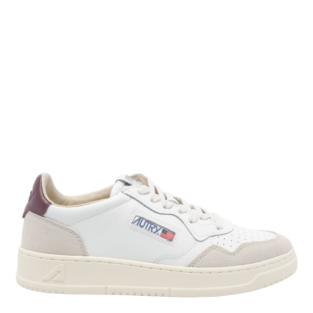Autry Medalist Low Sneakers With Suede Inserts And Contrasting Heel In White