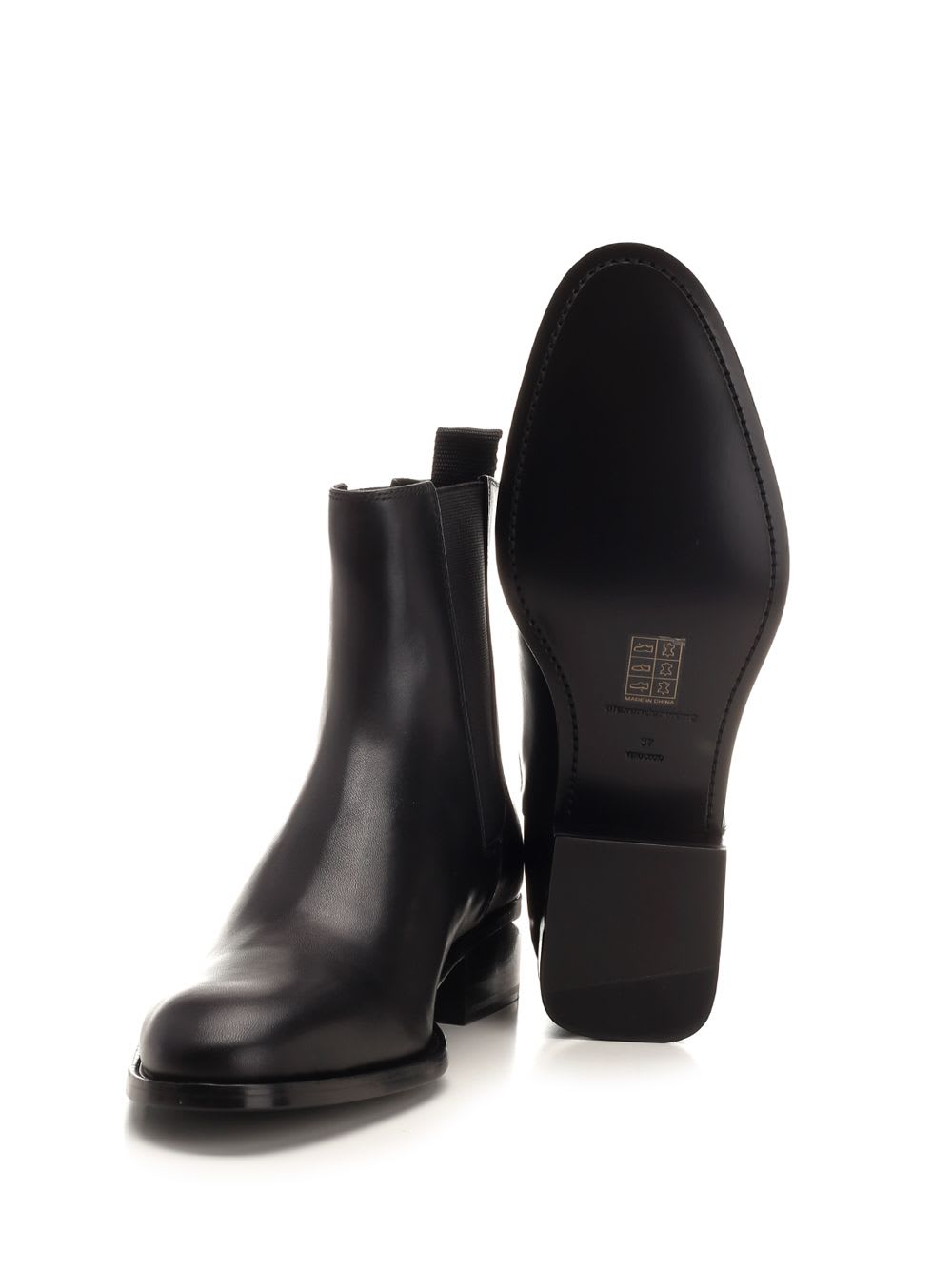 Shop Alexander Wang Kane Beatle Ankle Boot In Black