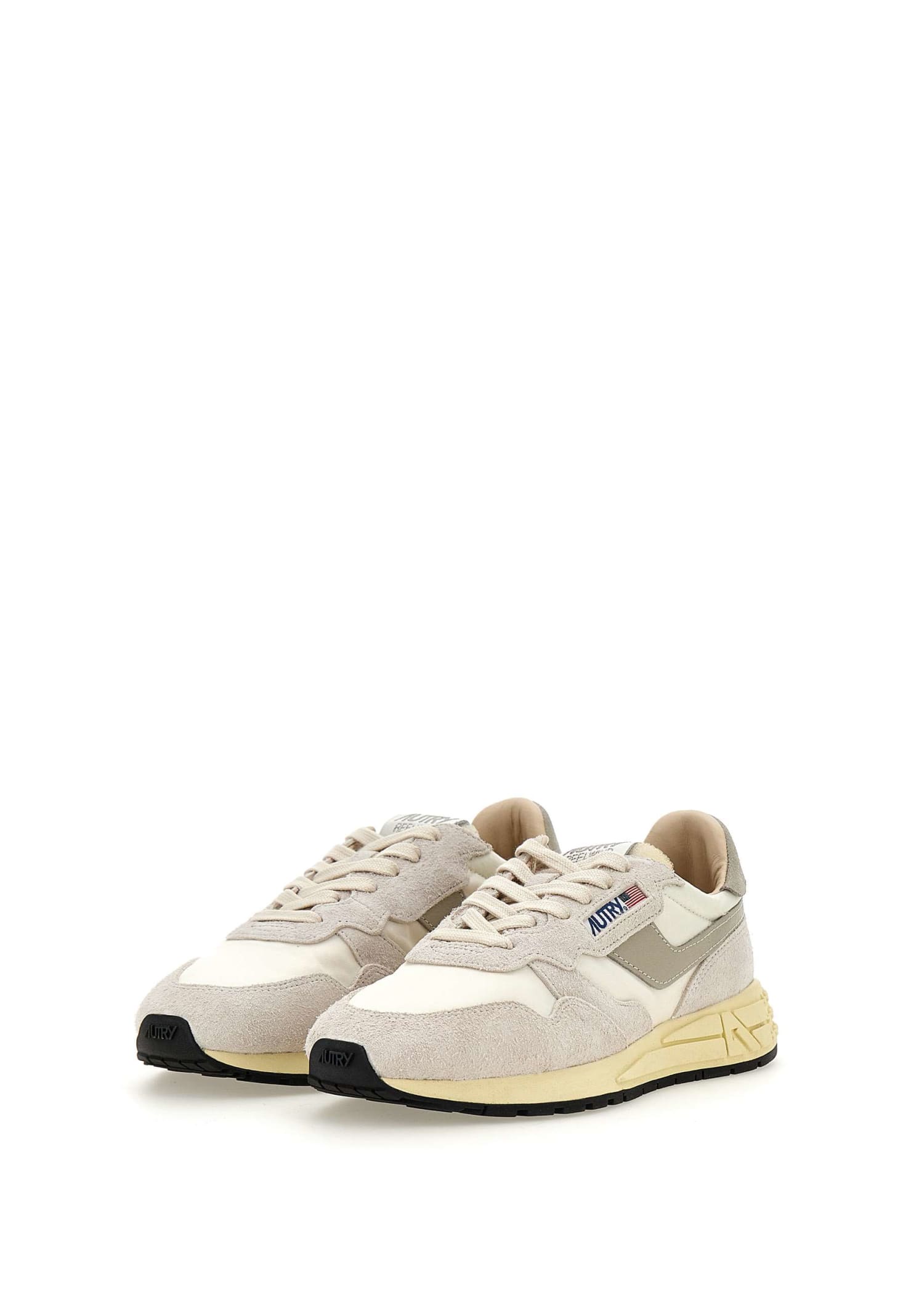 Shop Autry Wwlw Nc04sneakers In White-grey