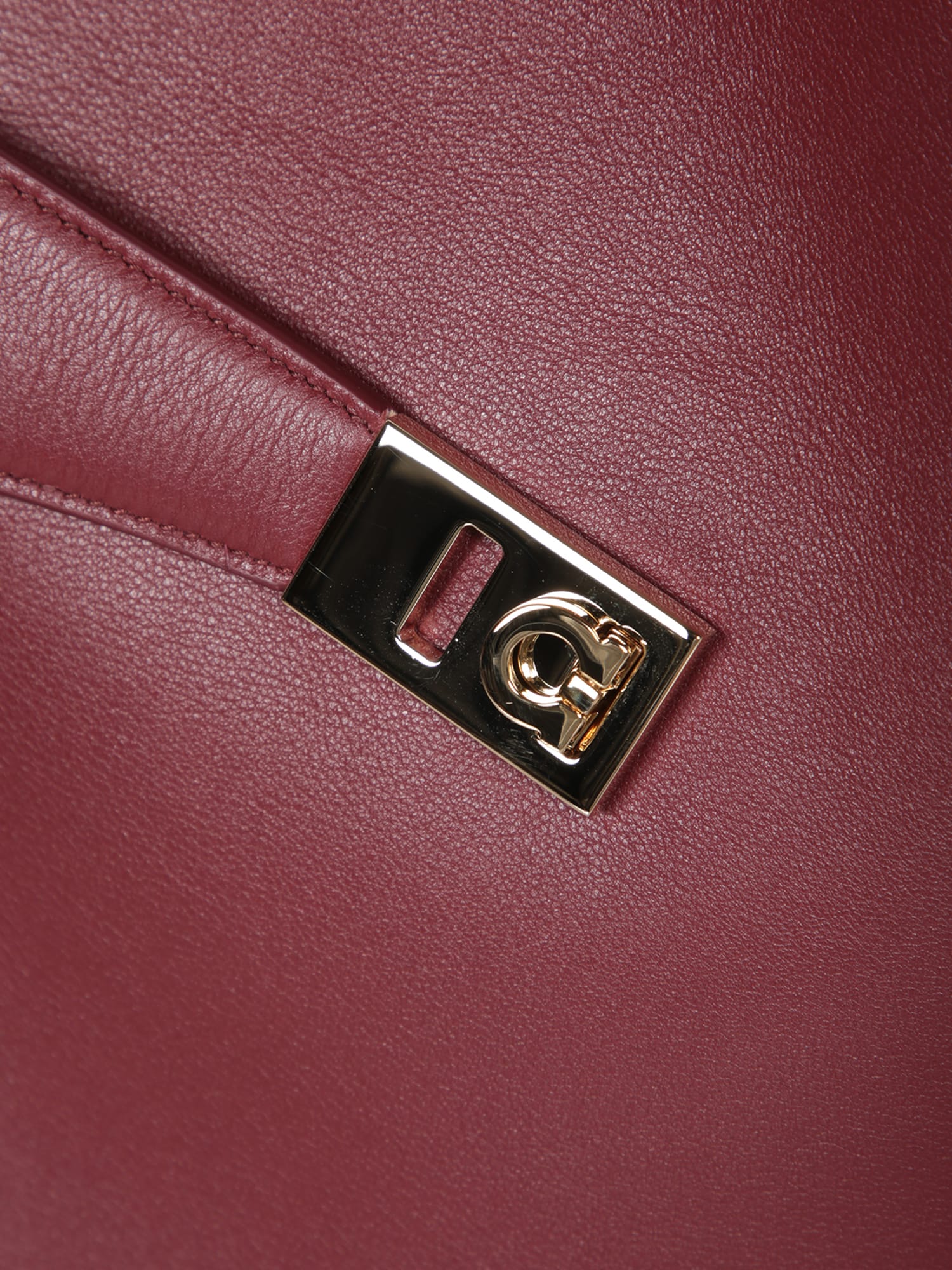 Ferragamo Hug Large Mauve Handbag
