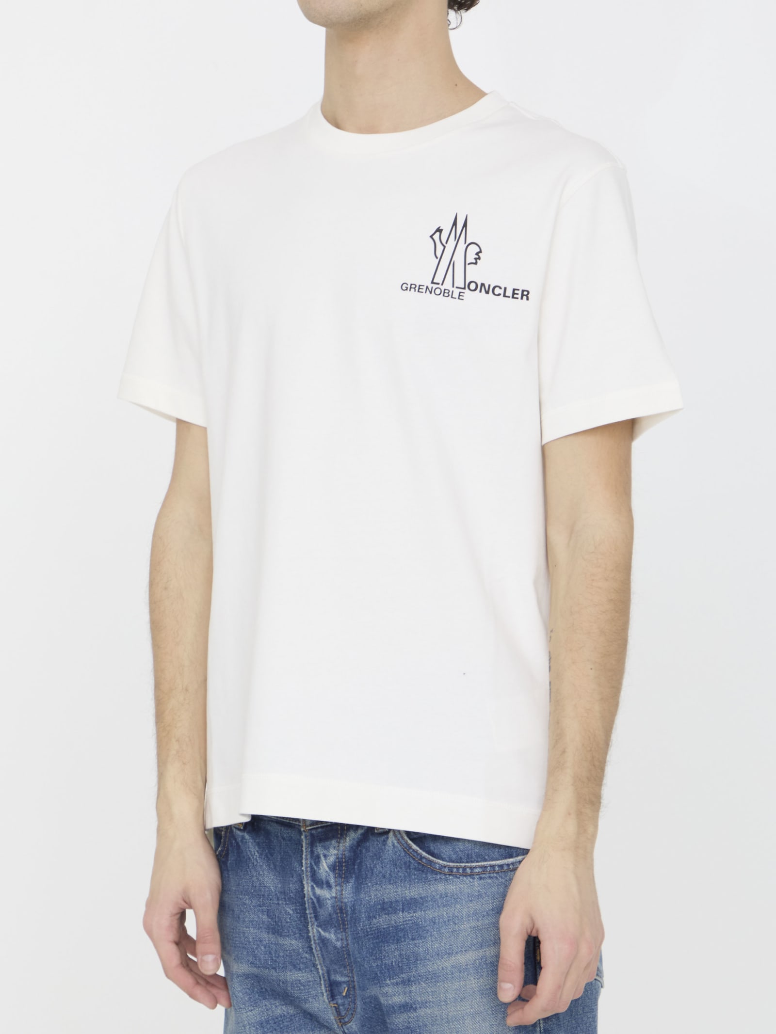 Shop Moncler Cotton T-shirt