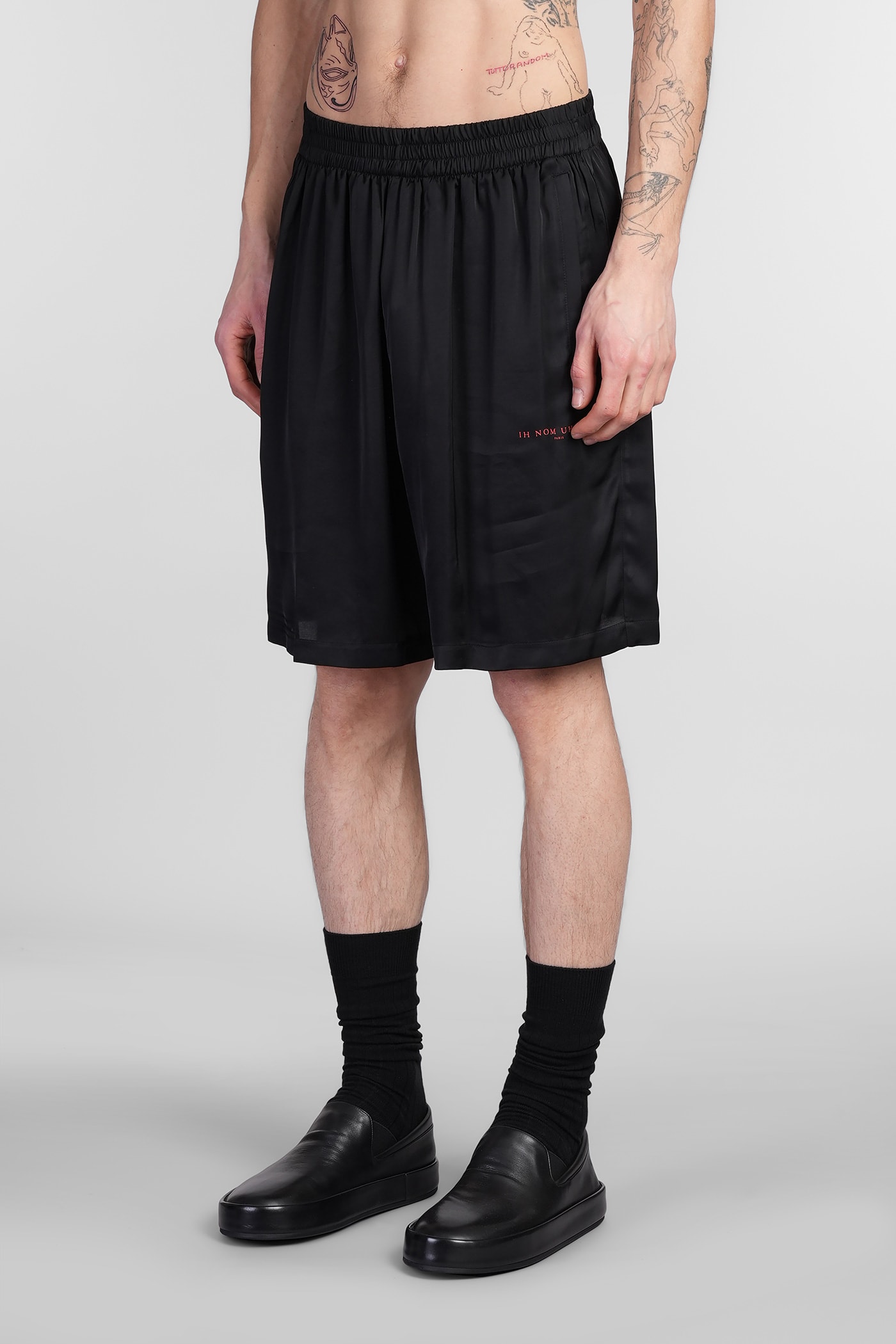 Ih Nom Uh Nit Shorts In Black Viscose In Black