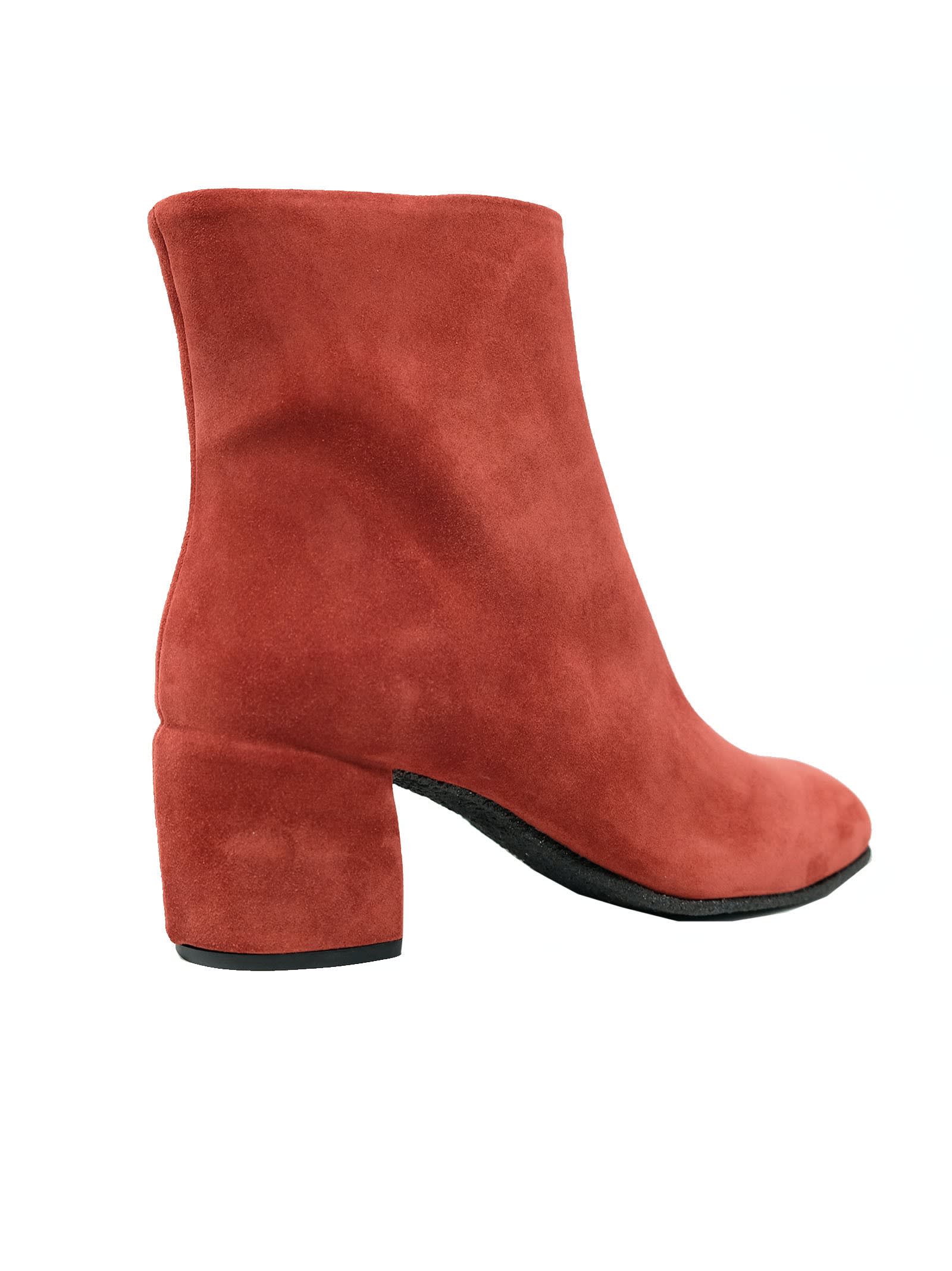 Shop Del Carlo Roberto  Suede Ankle Boots In Burgundy