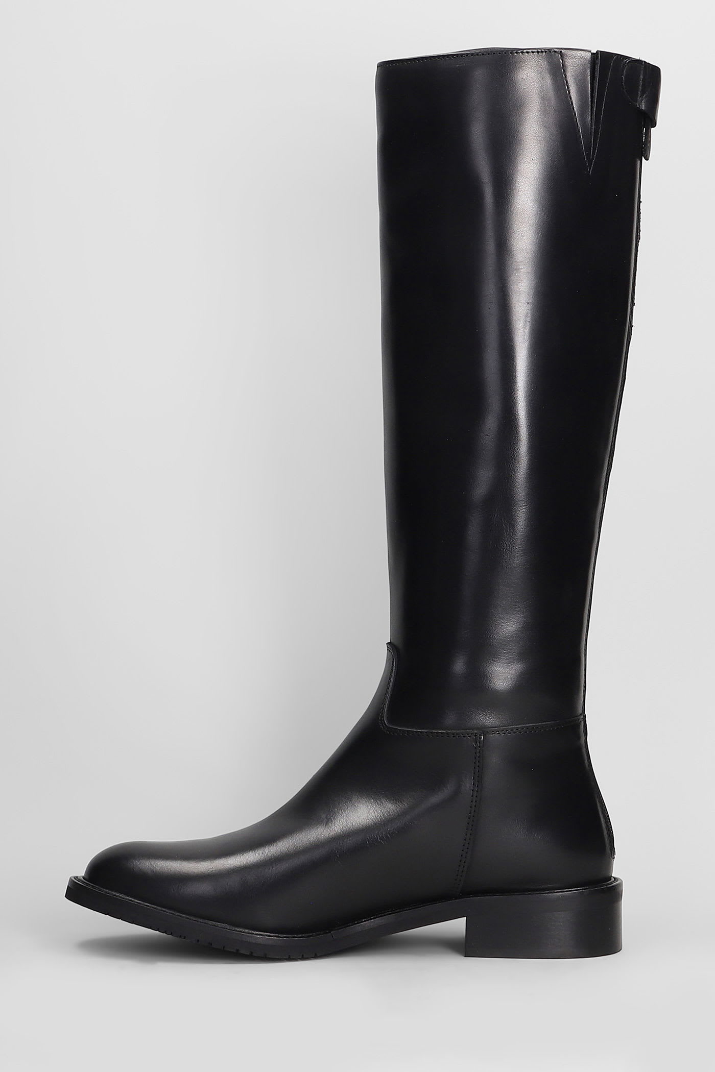 Julie Dee Low Heels Boots In Black Leather In Black