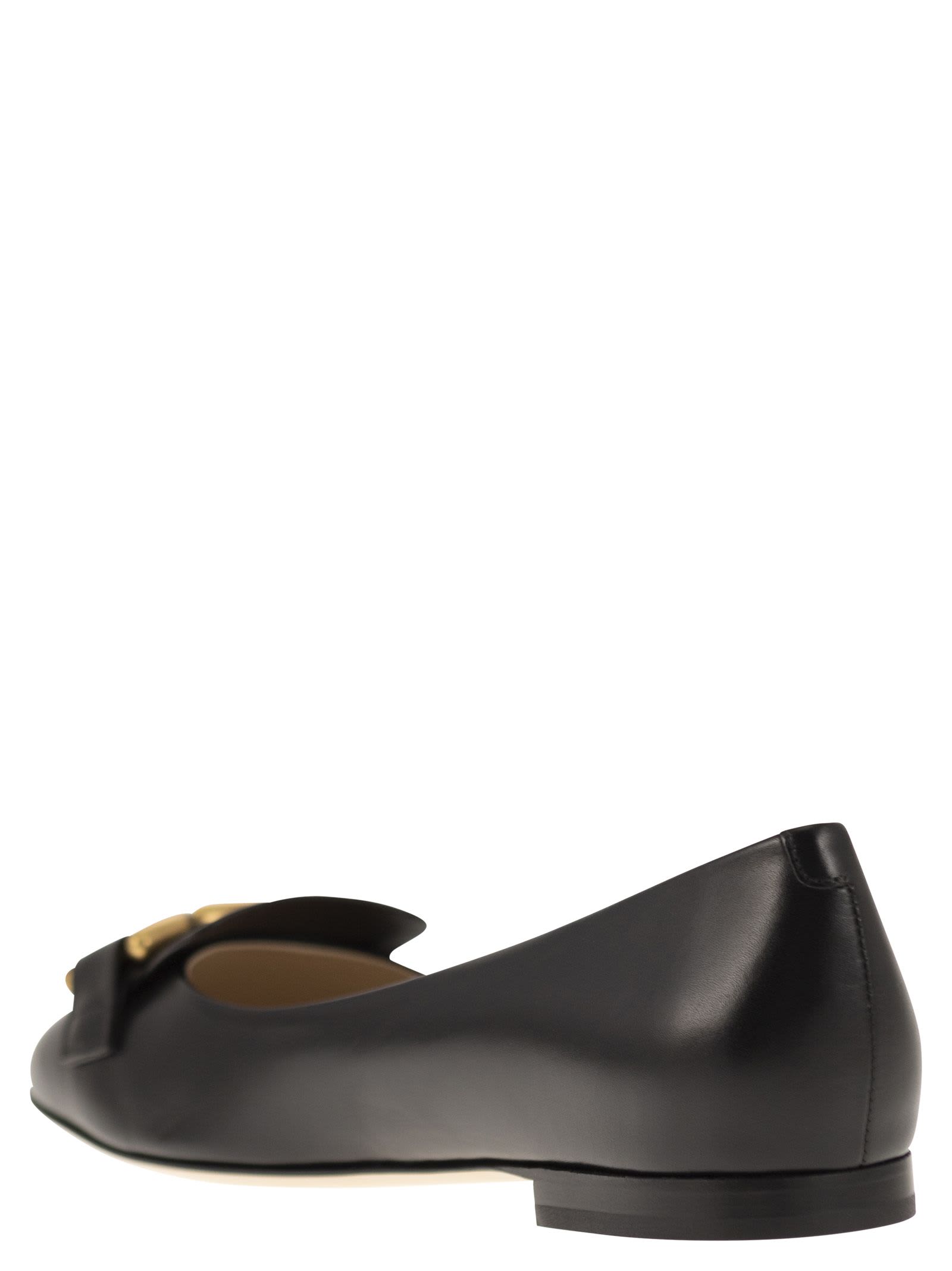 Shop Tod's Leather Ballerina With Accessory In Nero