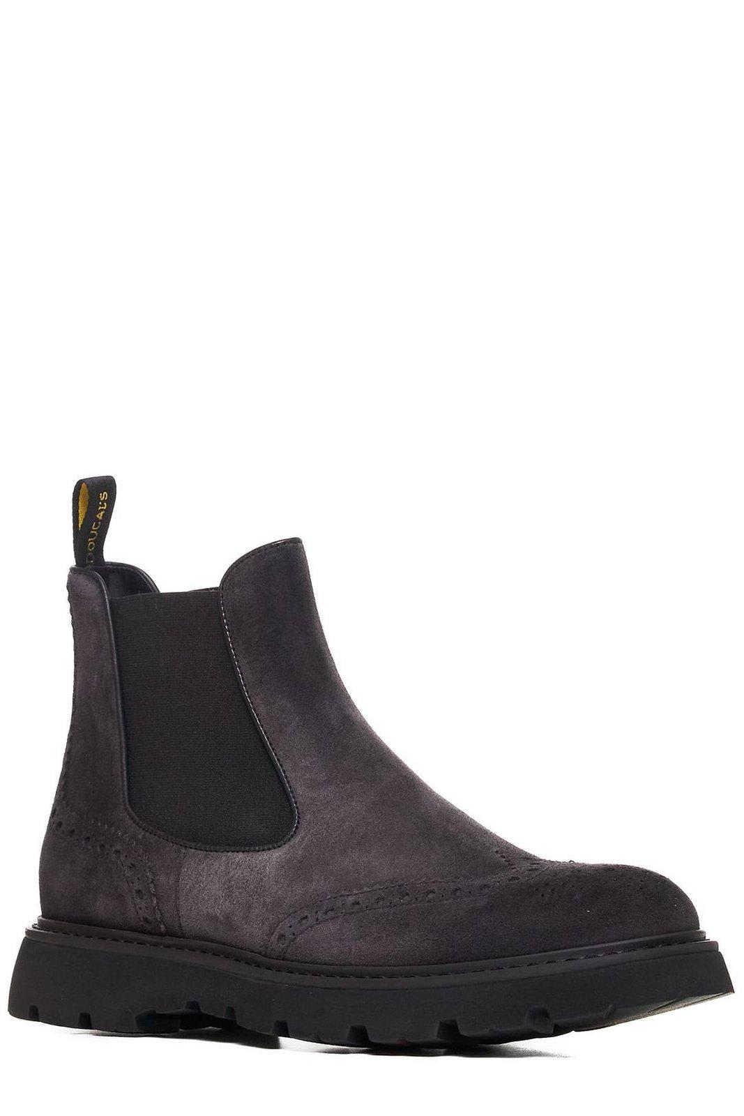 Shop Doucal's Round-toe Slip-on Boots In Nero