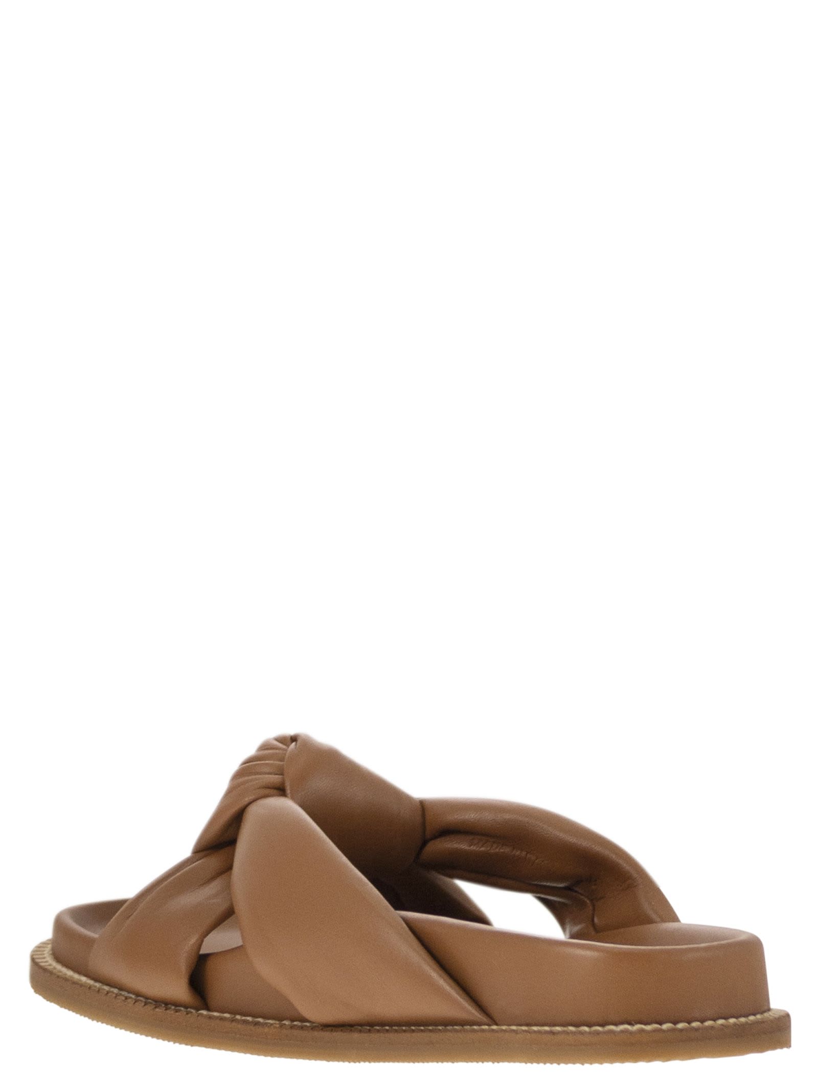 Fabiana Filippi Leather Slipper With Fussbett And Knot In Leather