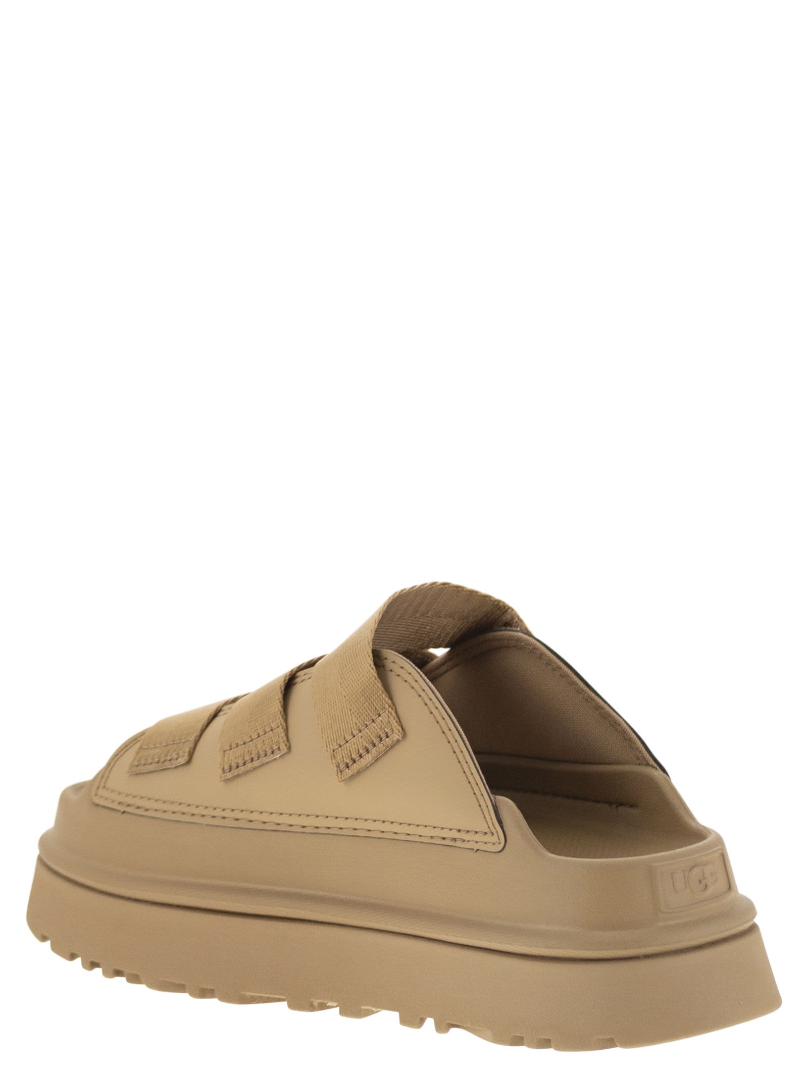 Ugg W Goldenglow Slide Dark Sand In Brown