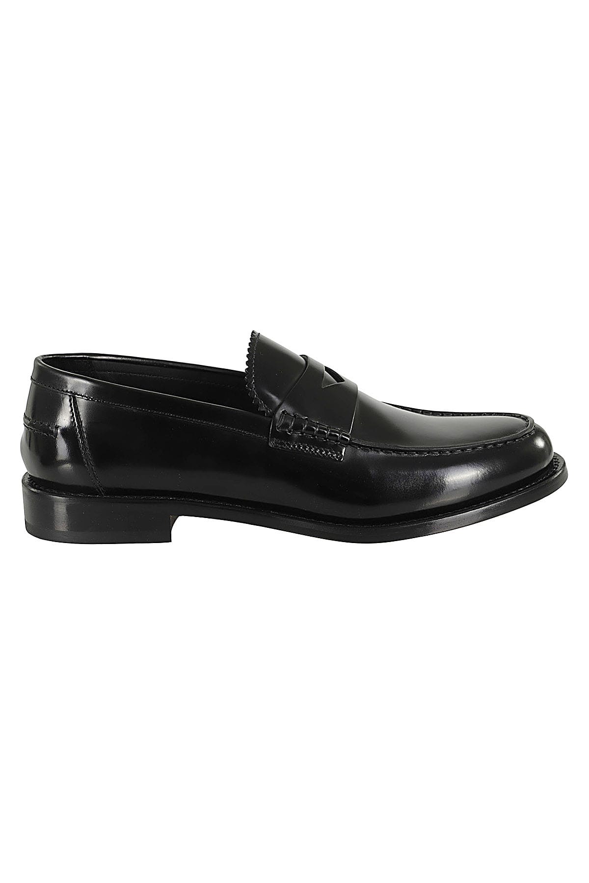 Shop Doucal's Penny Loafer In Nero