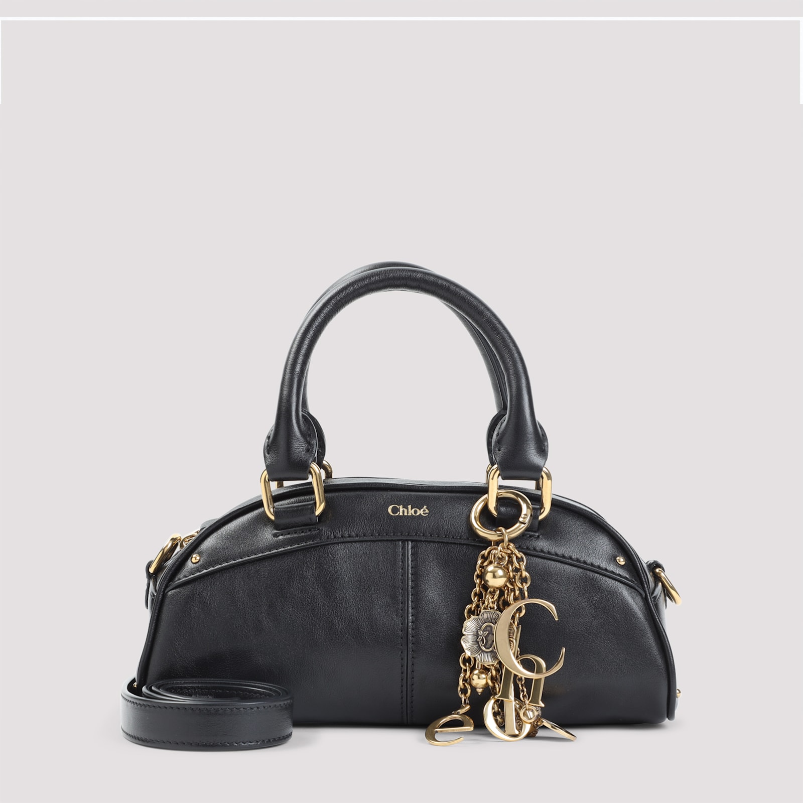 Chloé Black Leather Chloe Bowling Top Handle Bag In Black