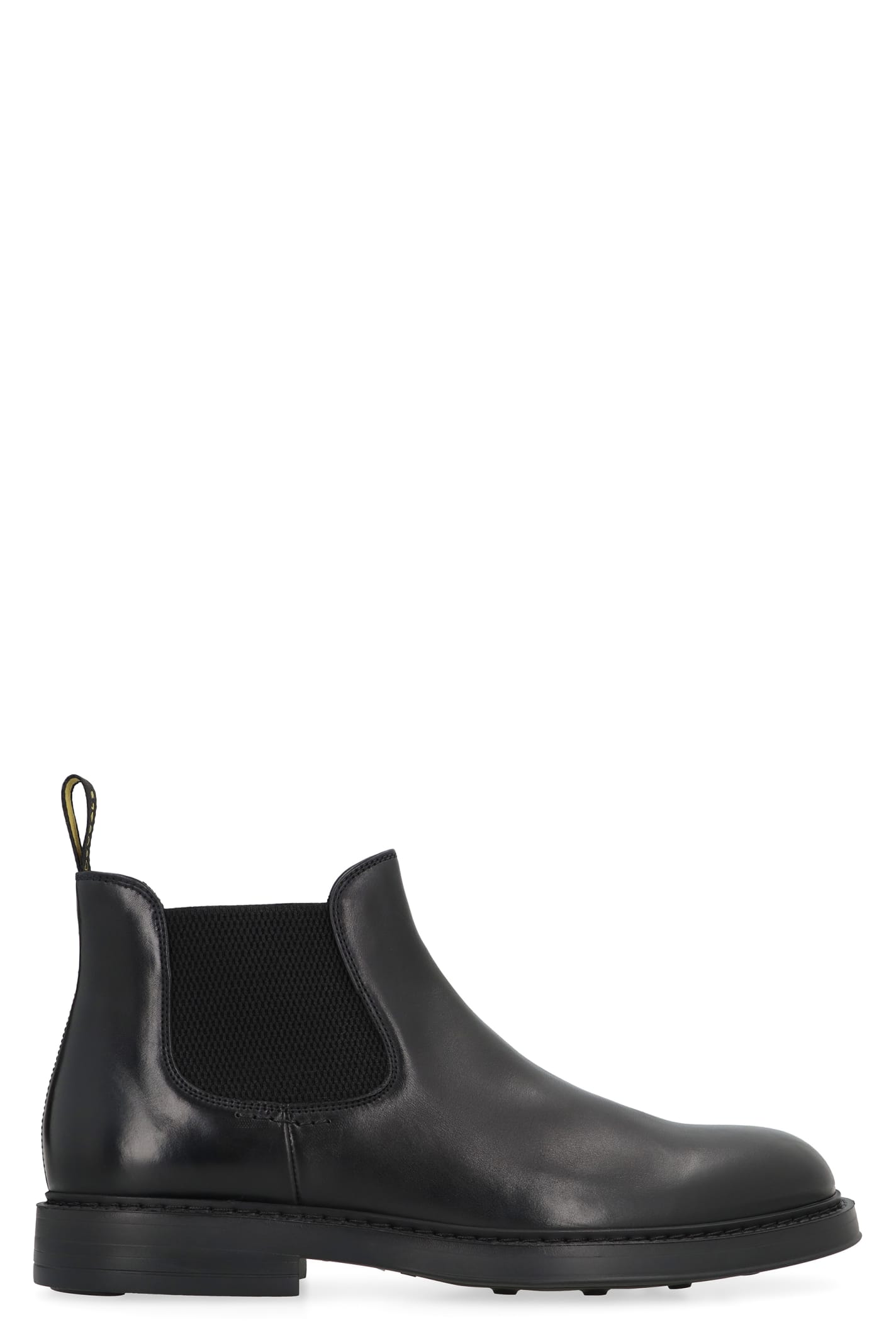 Shop Doucal's Leather Chelsea Boots In Nero