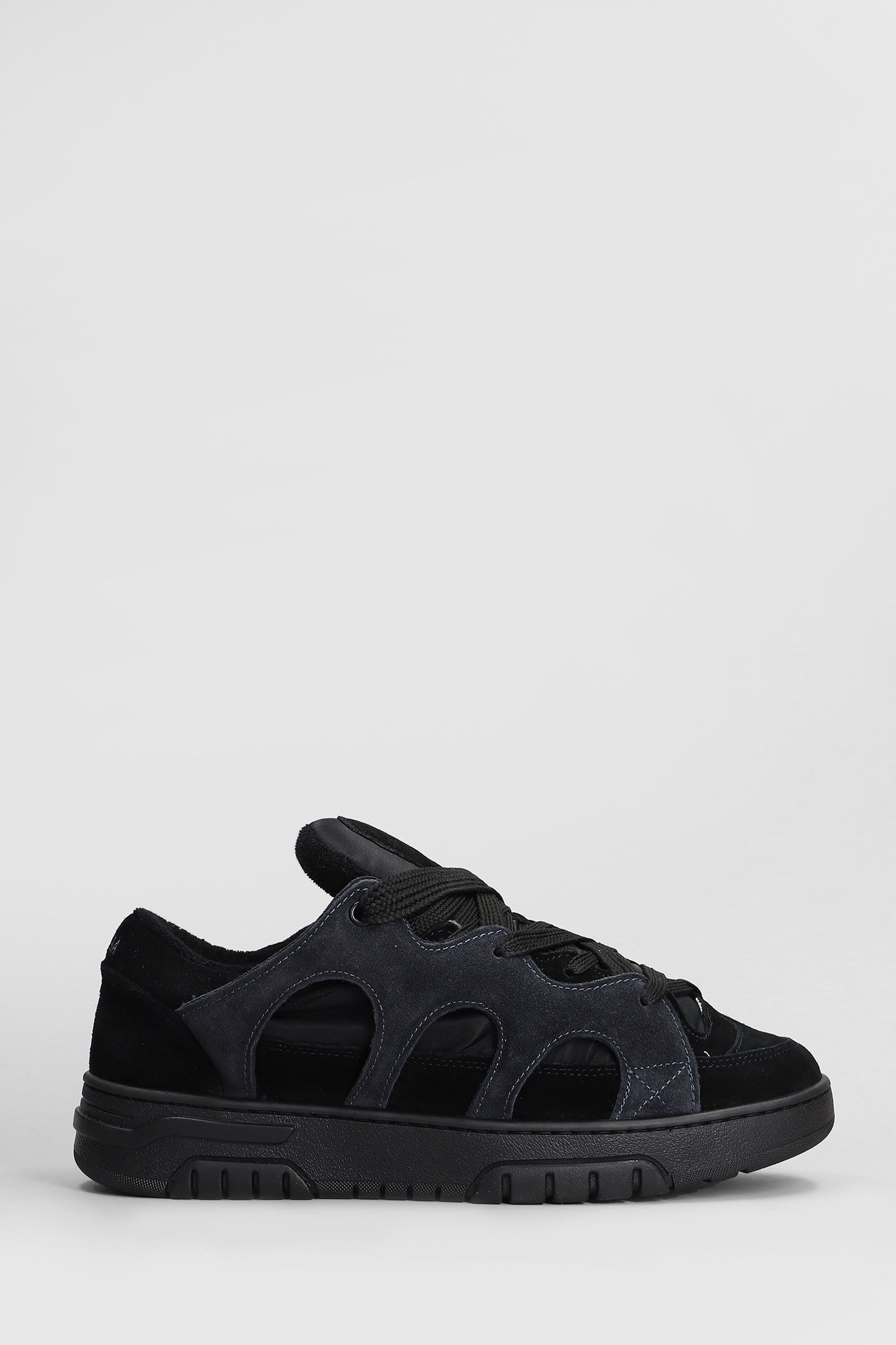 Santha 1 Sneakers In Black Suede