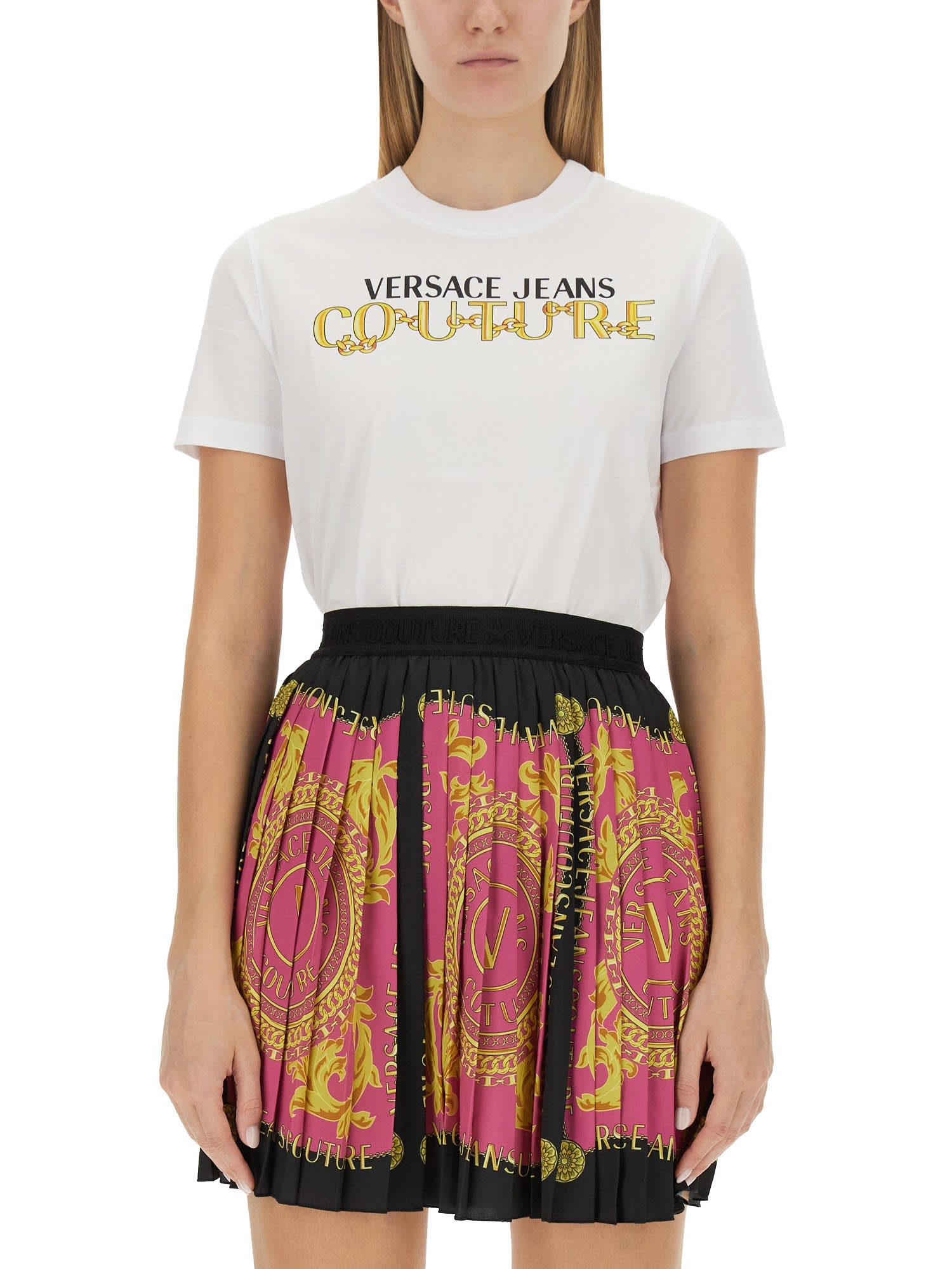 Versace Jeans Couture Logo-print Cotton T-shirt In Bianco