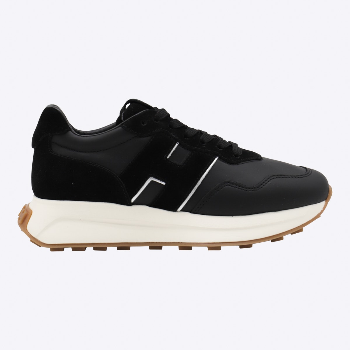 Black Sneakers