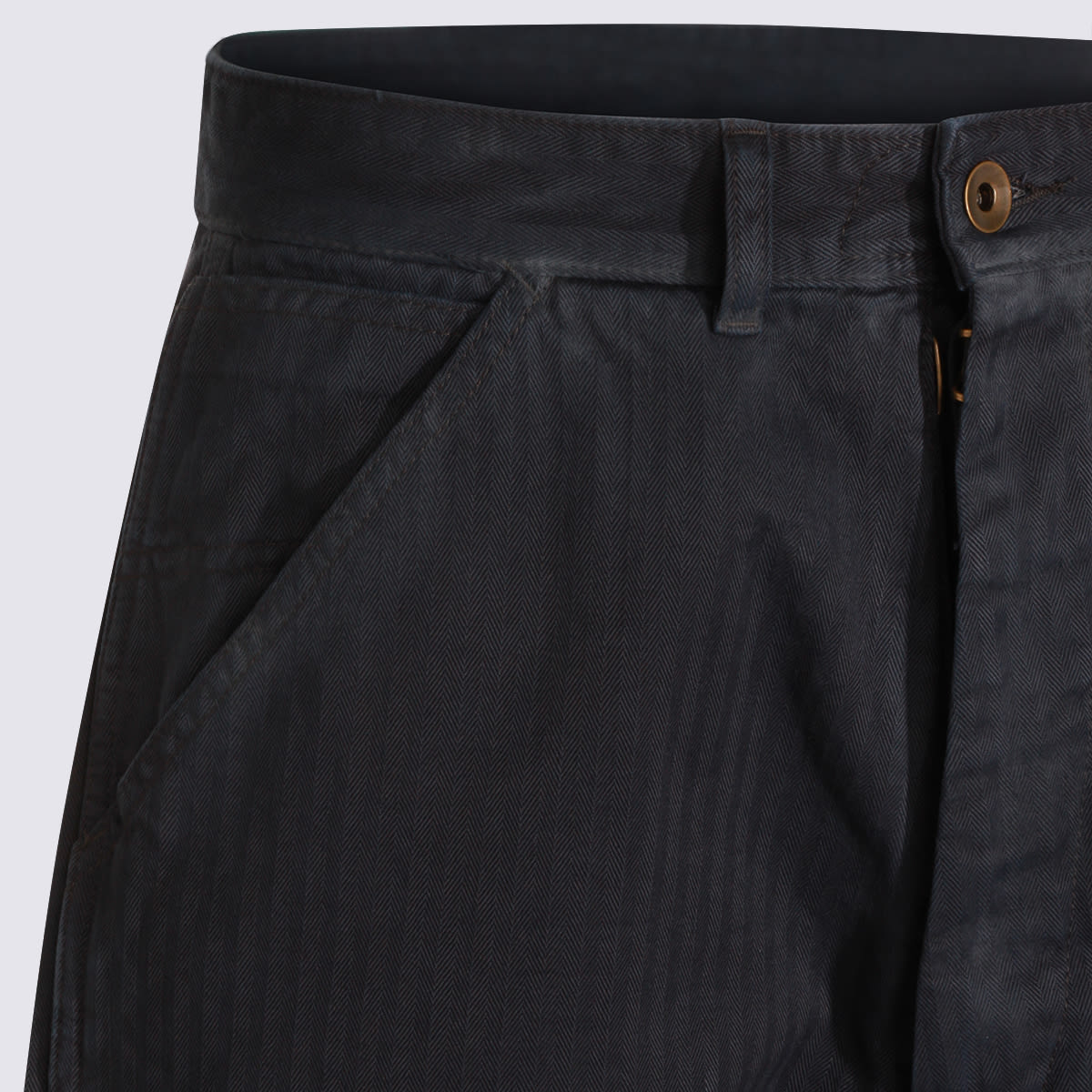 Maison Margiela Relaxed Fit Trousers Featuring Pockets In Black