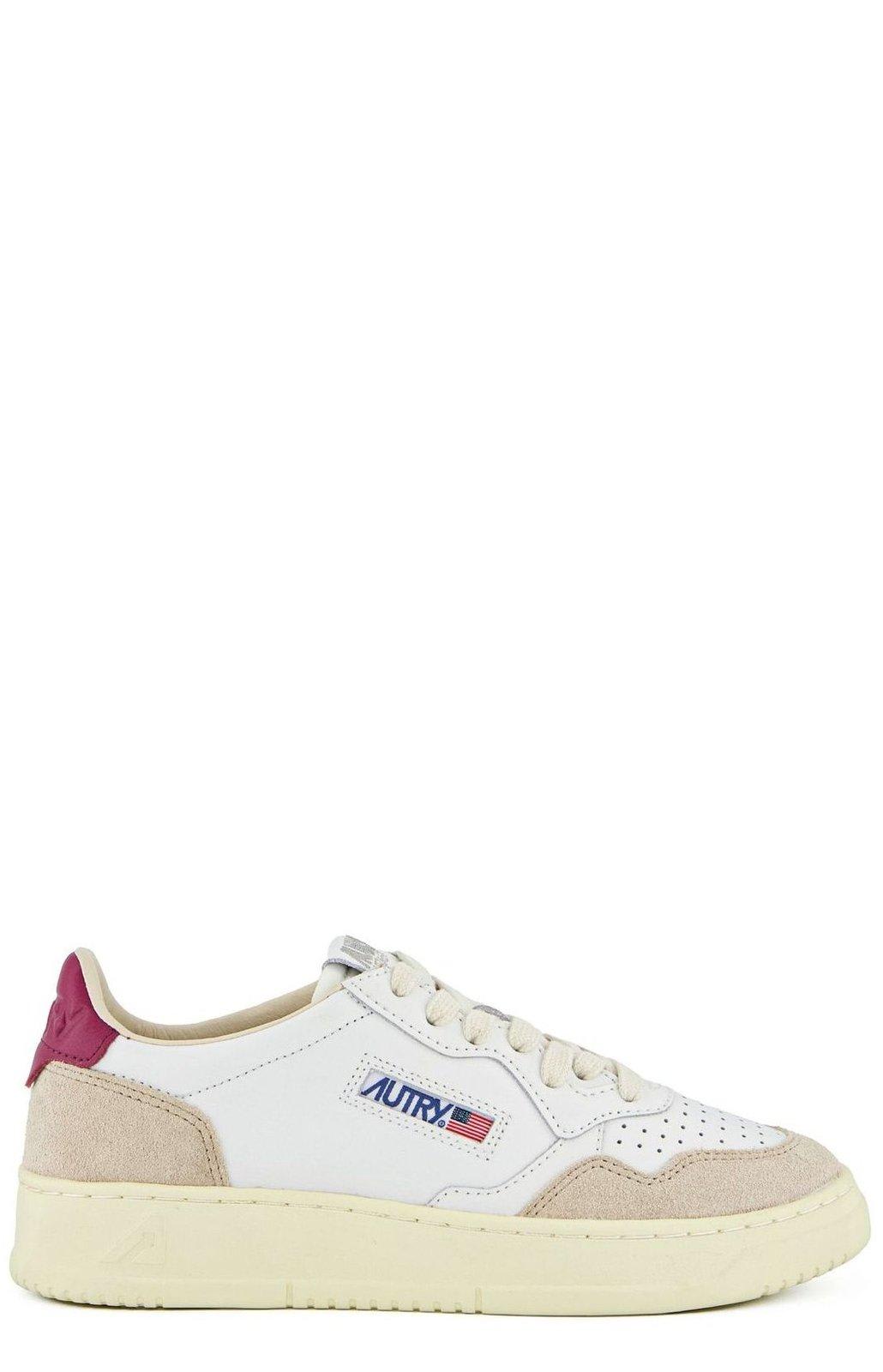 Medalist Low-top Sneakers